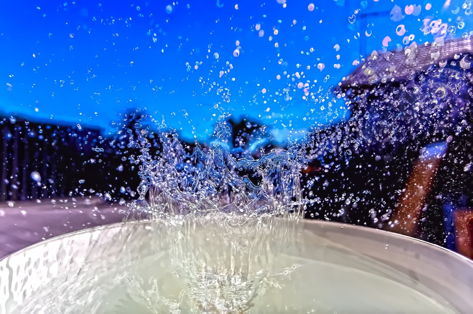 Canon EOS 6D sample photo. Water, blue sky, splash photography