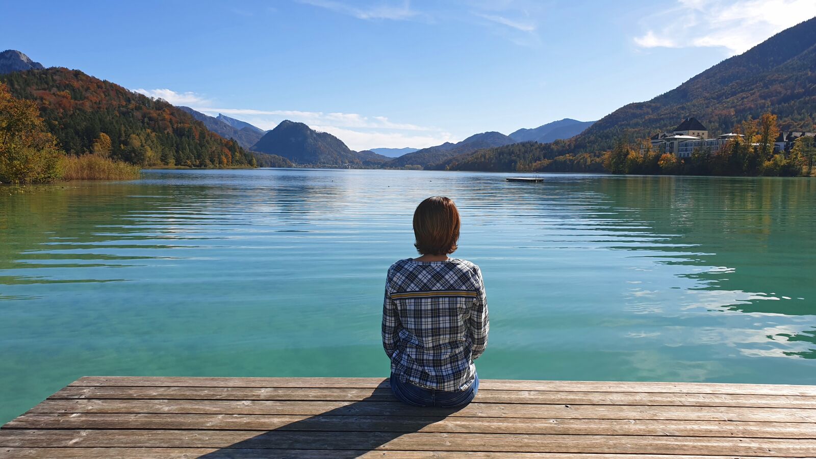 Samsung Galaxy S9 sample photo. Fuschlsee, lake, woman at photography