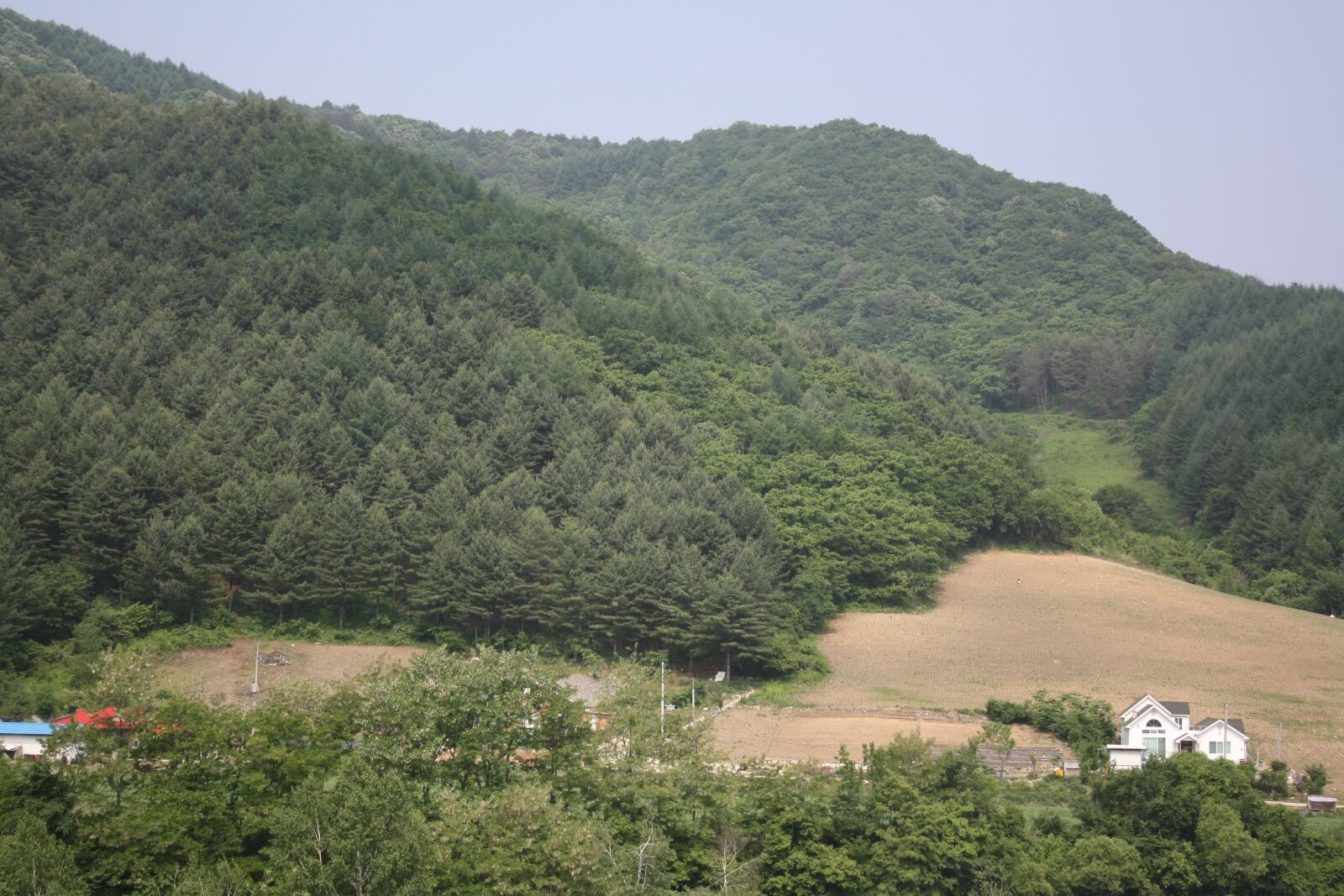 Canon EOS 1000D (EOS Digital Rebel XS / EOS Kiss F) sample photo. Landscape, mountain, scenery photography