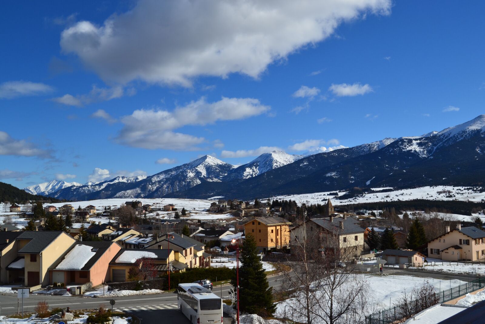 Nikon D3100 sample photo. Source, romeo, france photography