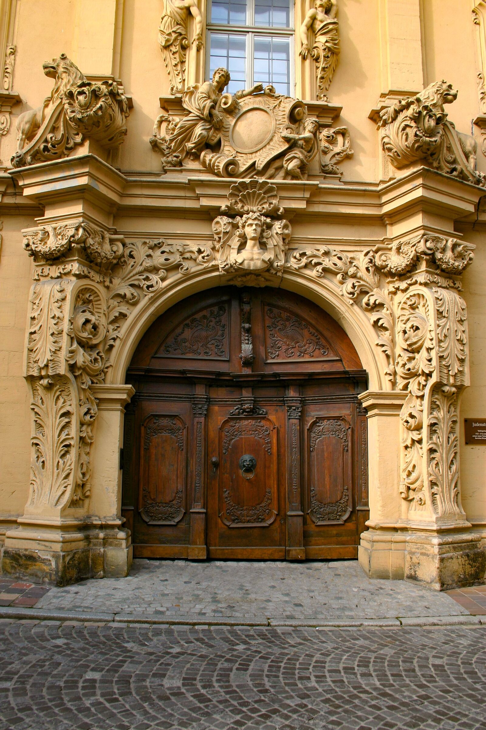 Canon EOS 300D (EOS Digital Rebel / EOS Kiss Digital) sample photo. Bamberg, world heritage city photography