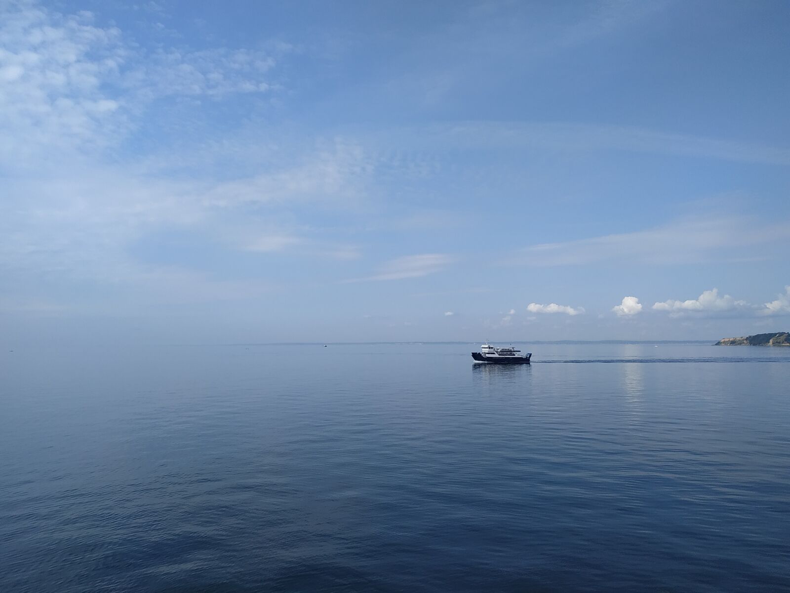 Xiaomi Redmi Note 6 Pro sample photo. Peace, nature, water photography
