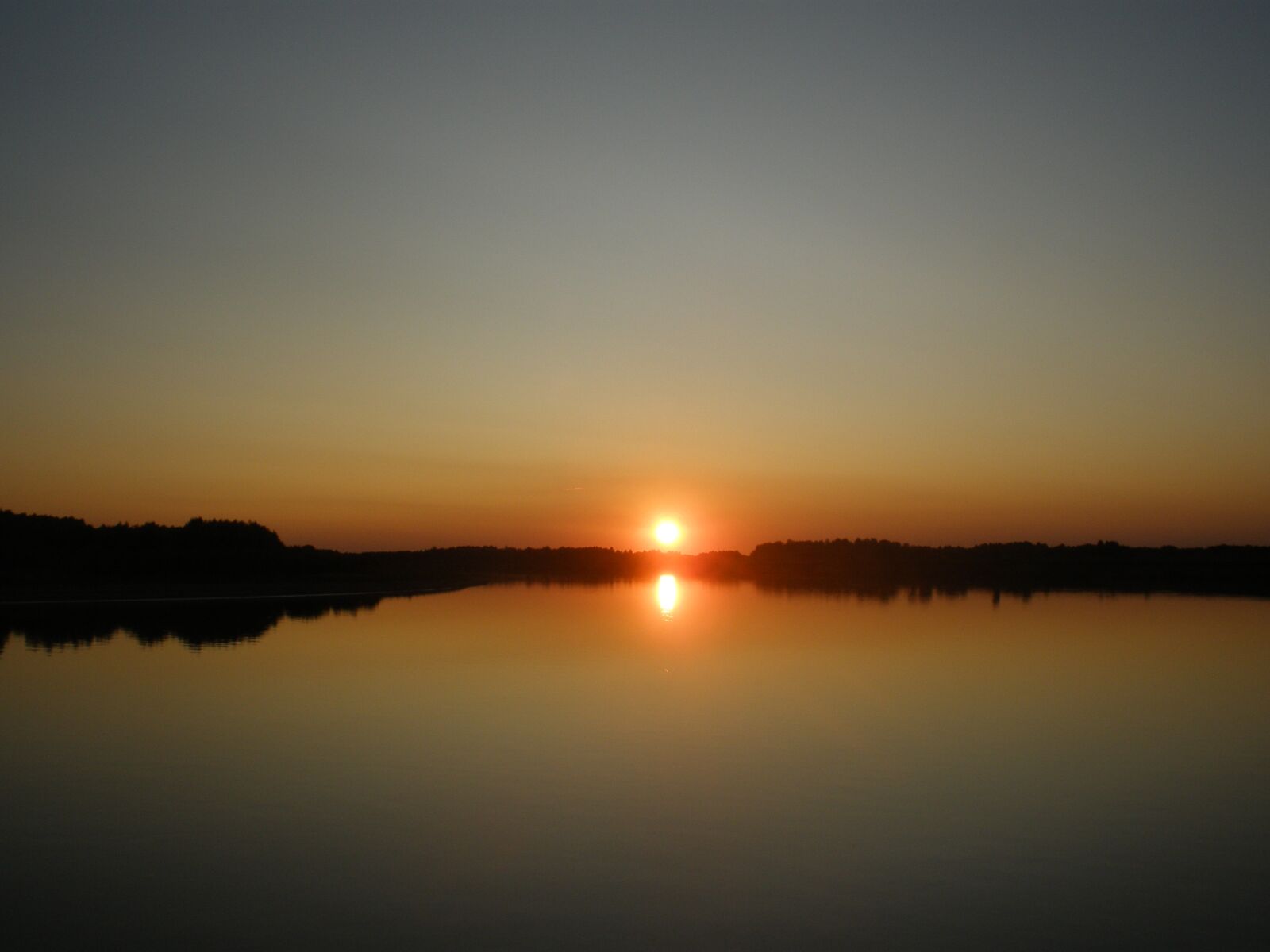 Olympus FE340,X855,C560 sample photo. Evening, river, sunset photography