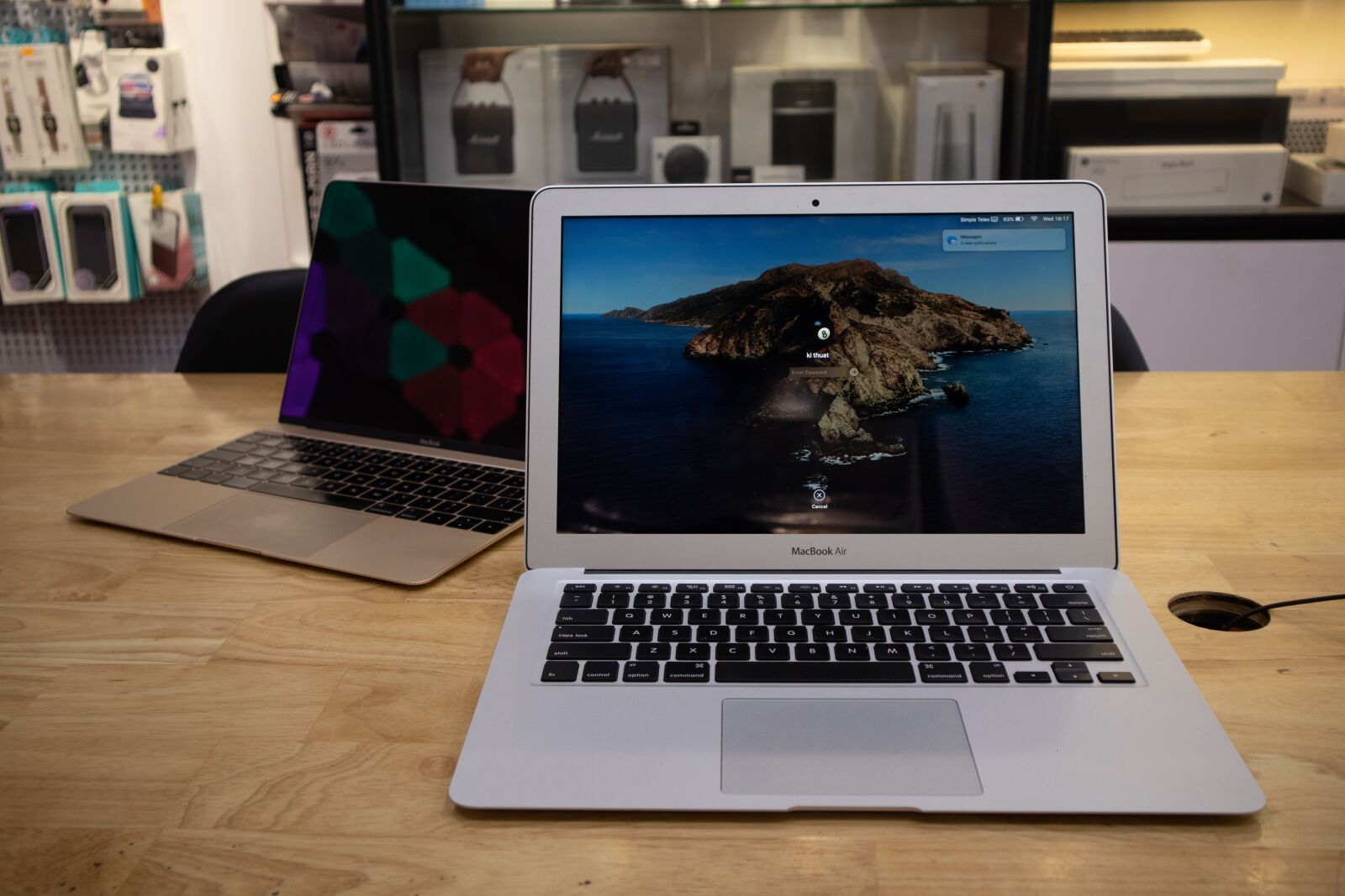 Canon EOS M50 (EOS Kiss M) sample photo. Macbook, macbook 12, apple photography