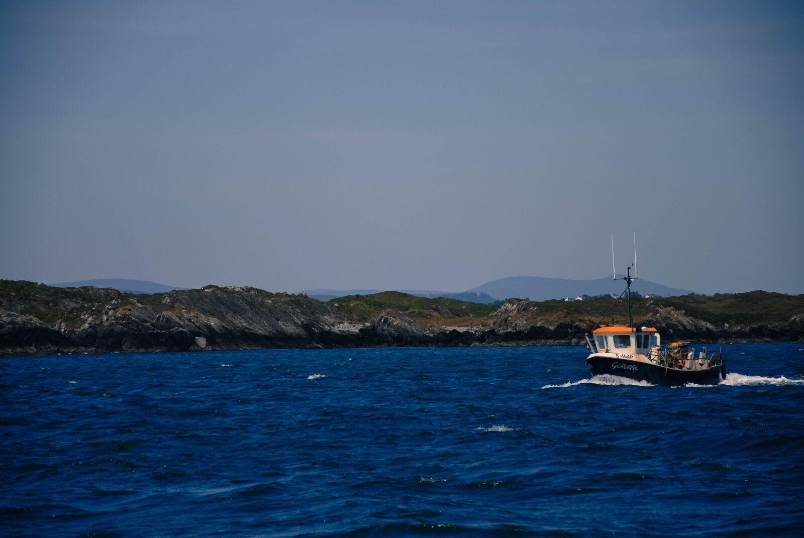 Nikon D200 sample photo. Ireland, vista, lighthouse photography