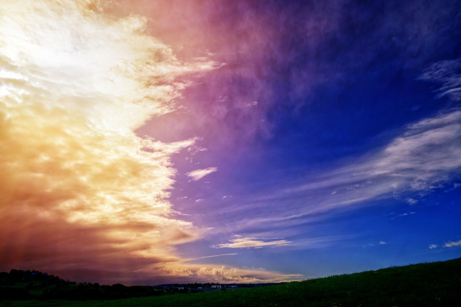 Fujifilm X-T2 sample photo. Sky, clouds, gwitter clouds photography