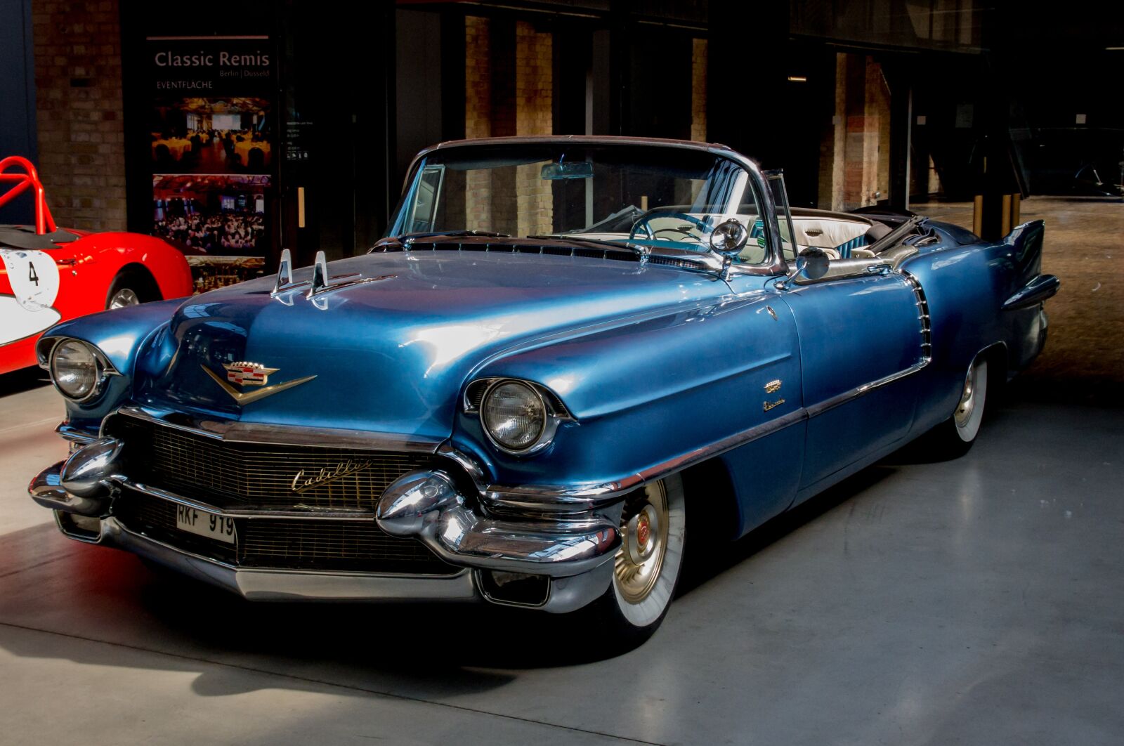 Pentax K-50 sample photo. Auto, cadillac, oldtimer photography