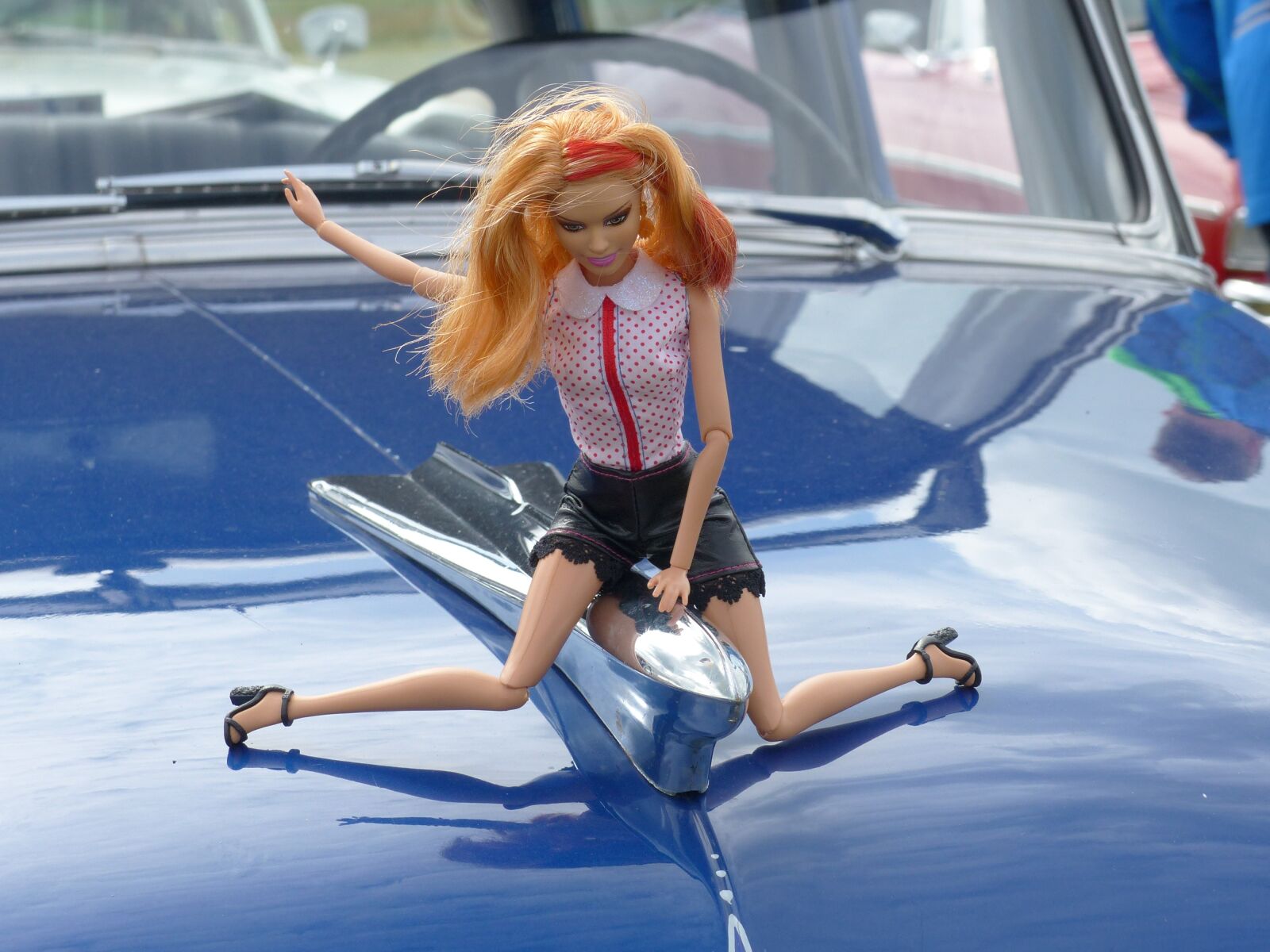 Panasonic Lumix DMC-FZ200 sample photo. Barbie, doll, clothing photography
