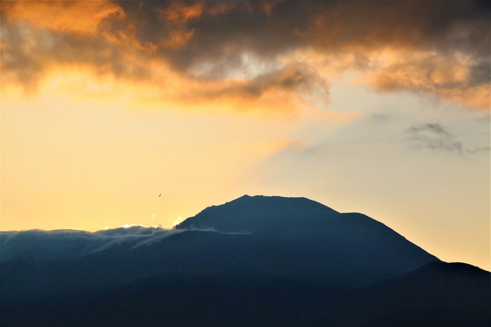 Canon EF 24-105mm F4L IS USM sample photo. Mountain, morning, landscape photography