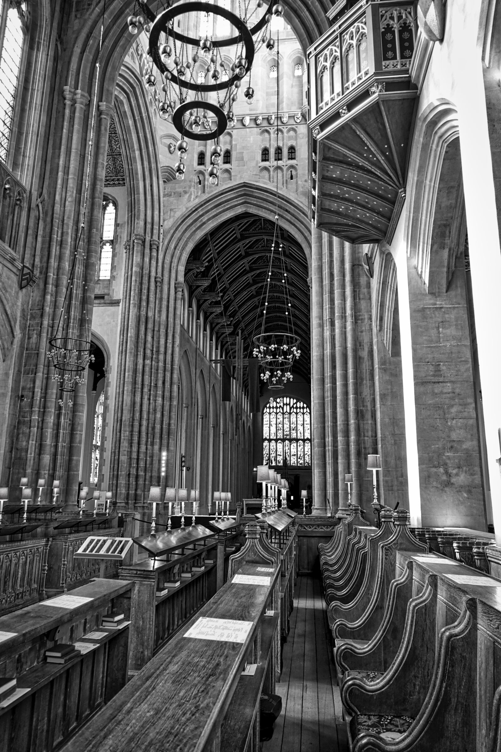 Sony Cyber-shot DSC-RX100 III sample photo. Cathedral, ceiling, arches photography