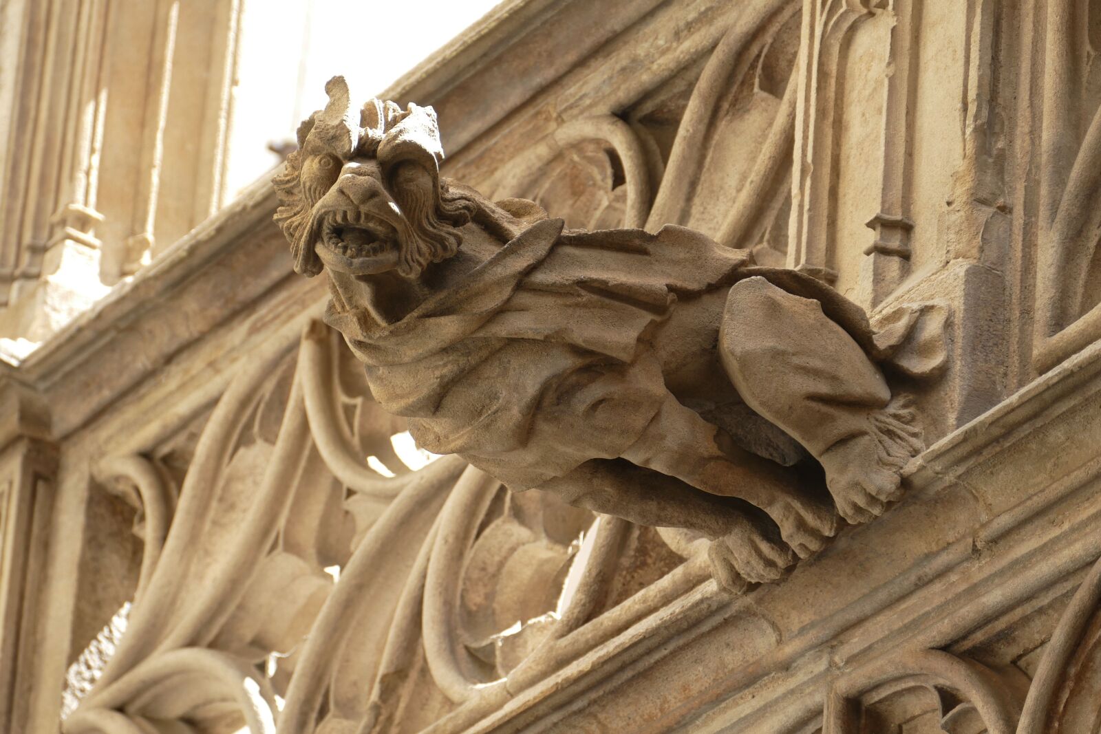 Panasonic Lumix DMC-FZ1000 sample photo. Barcelona, spain, architecture photography