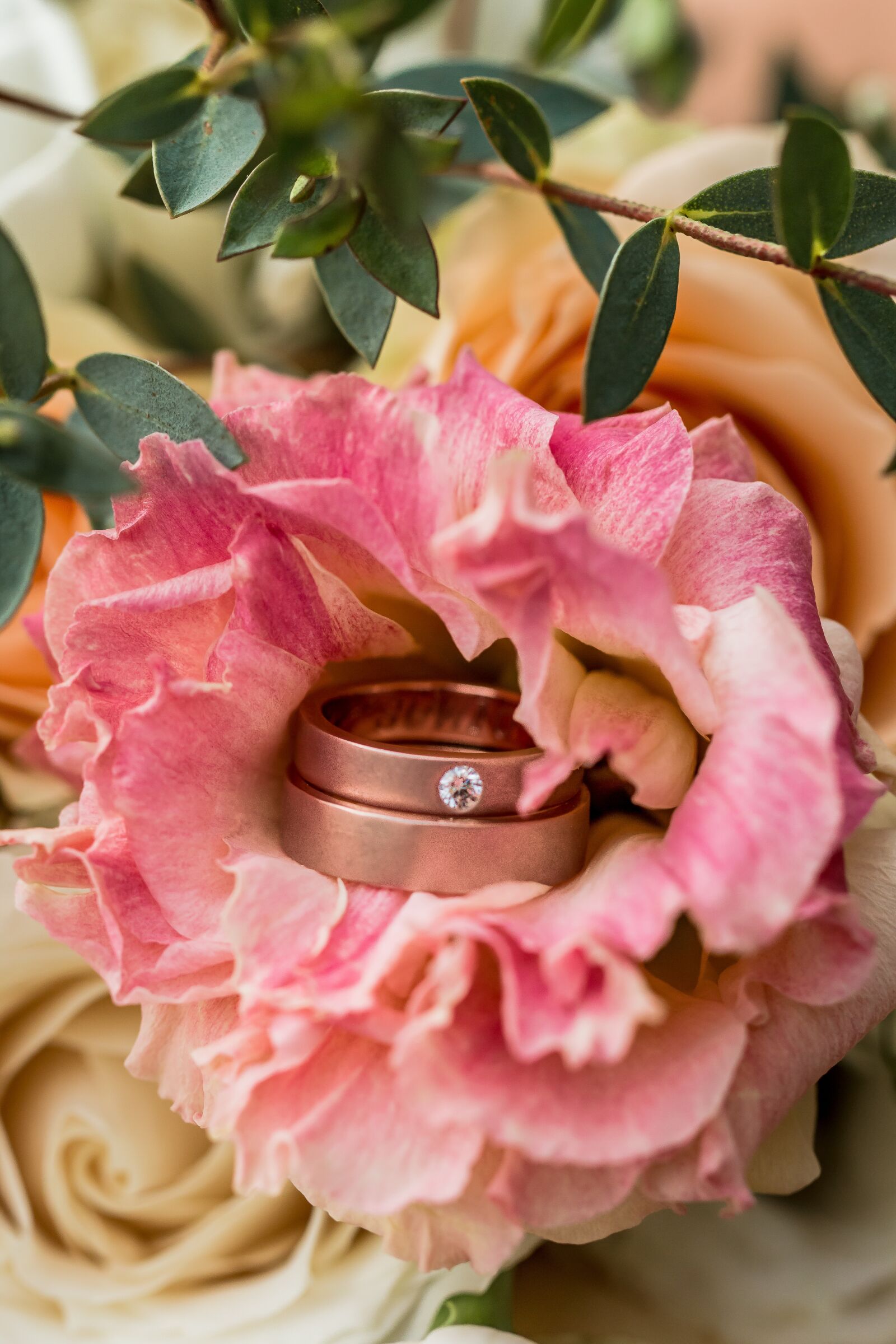 Canon EOS 70D + Canon EF 100mm F2.8L Macro IS USM sample photo. Ring, wedding, jewelry photography