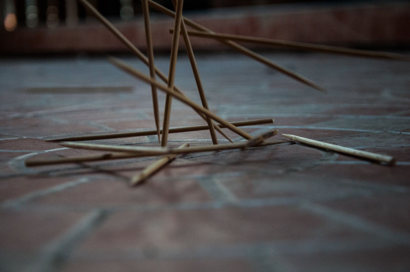 Nikon D90 sample photo. Wood dunk meatballs skewers photography
