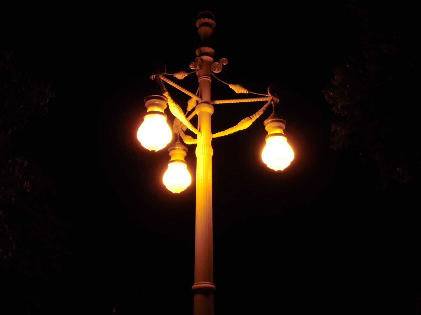 CASIO EX-ZS6 sample photo. Bright, bulb, electricity, energy photography