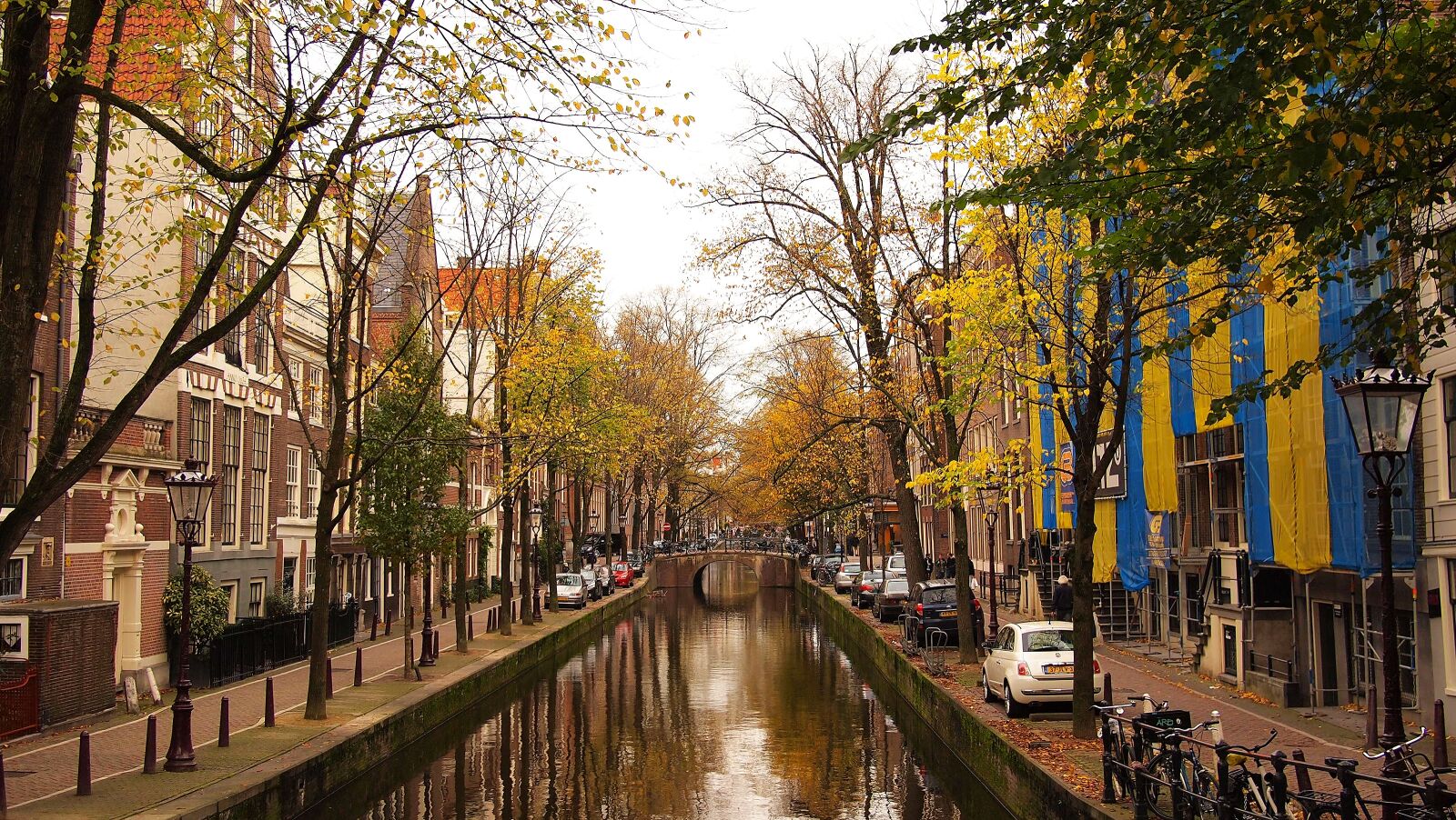 Olympus PEN E-PL1 sample photo. Water, canal, streets photography