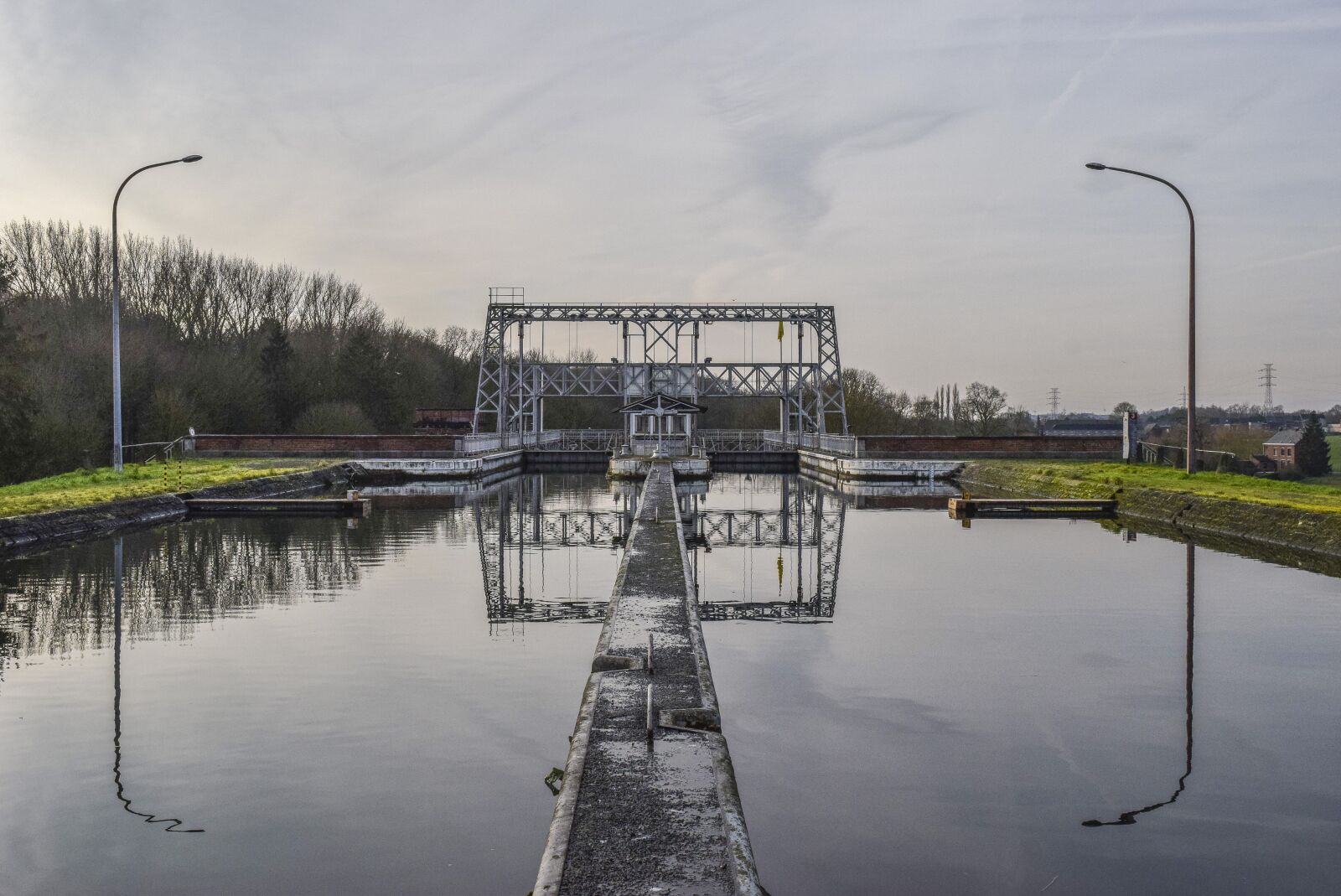 Nikon D3300 sample photo. Architecture, lock, water photography