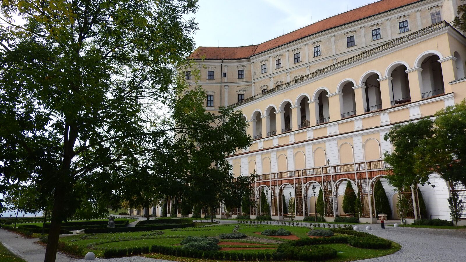Nikon Coolpix P610 sample photo. Mikulov castle, mikulov, castle photography