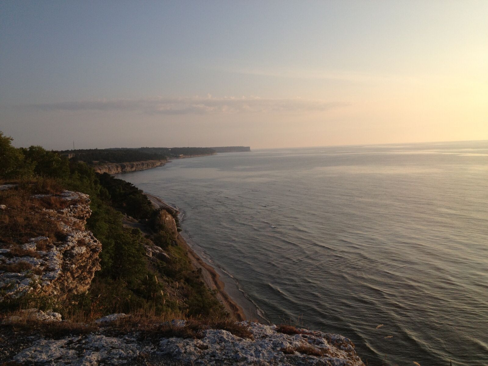 Apple iPhone 4S sample photo. Cliff, coast, gotland, island photography