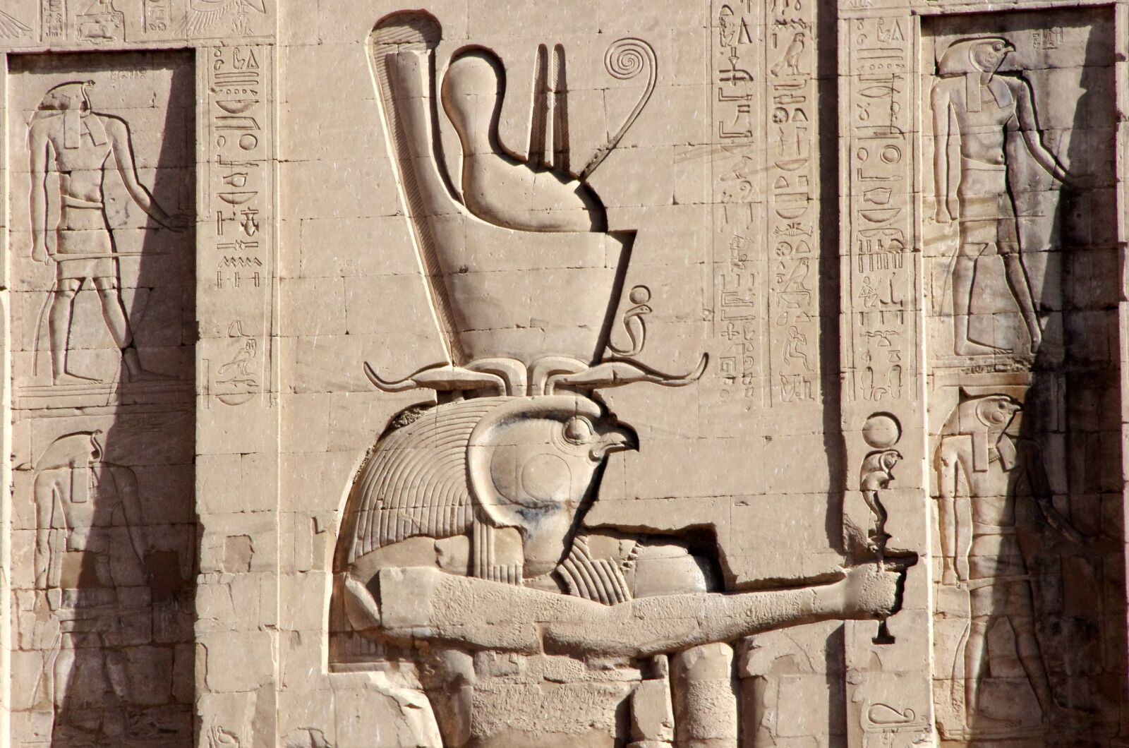 Pentax K-5 sample photo. Egypt, edfu, temple photography