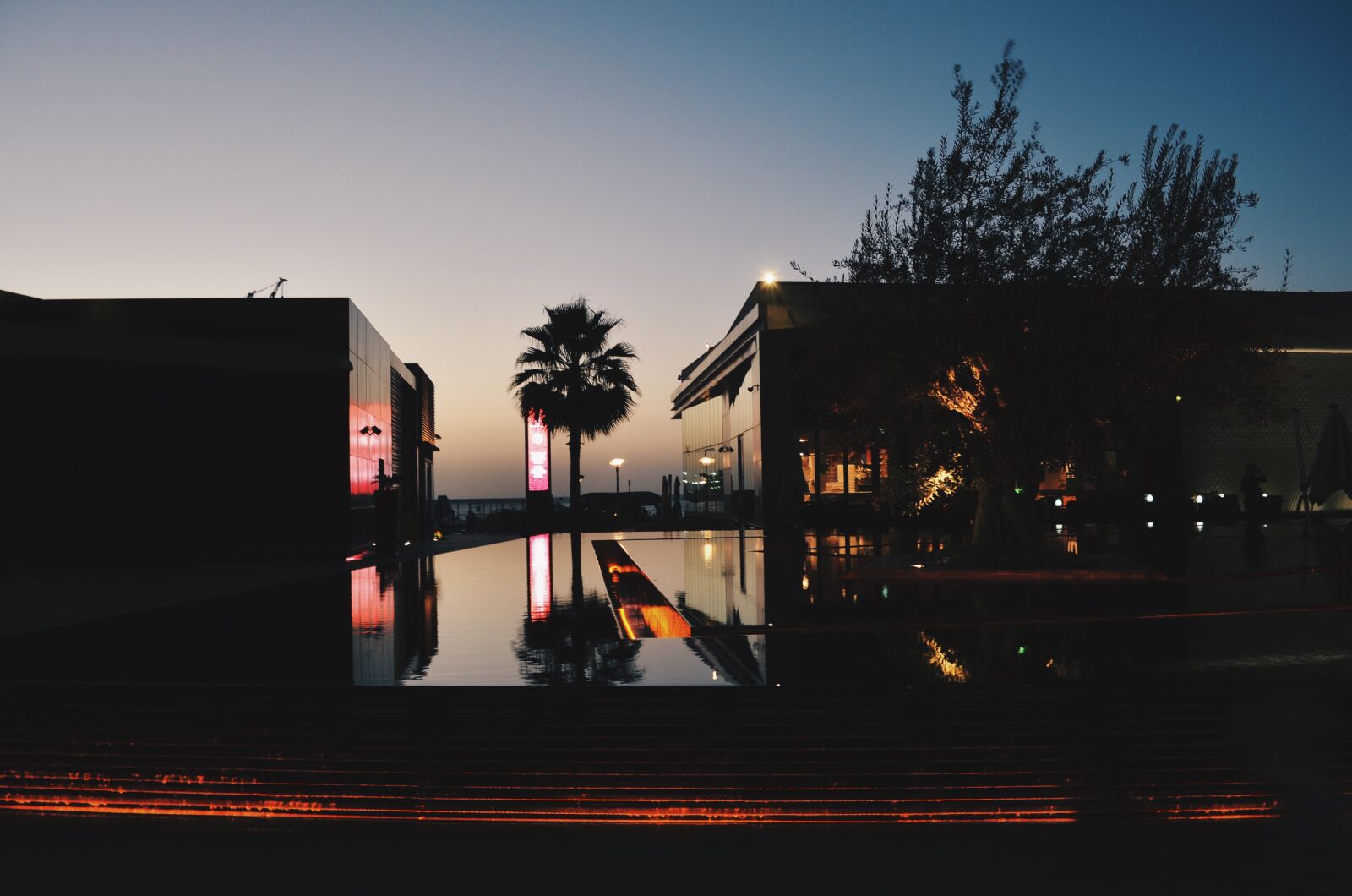 Nikon D5100 sample photo. Dubai, evening, evening, sky photography