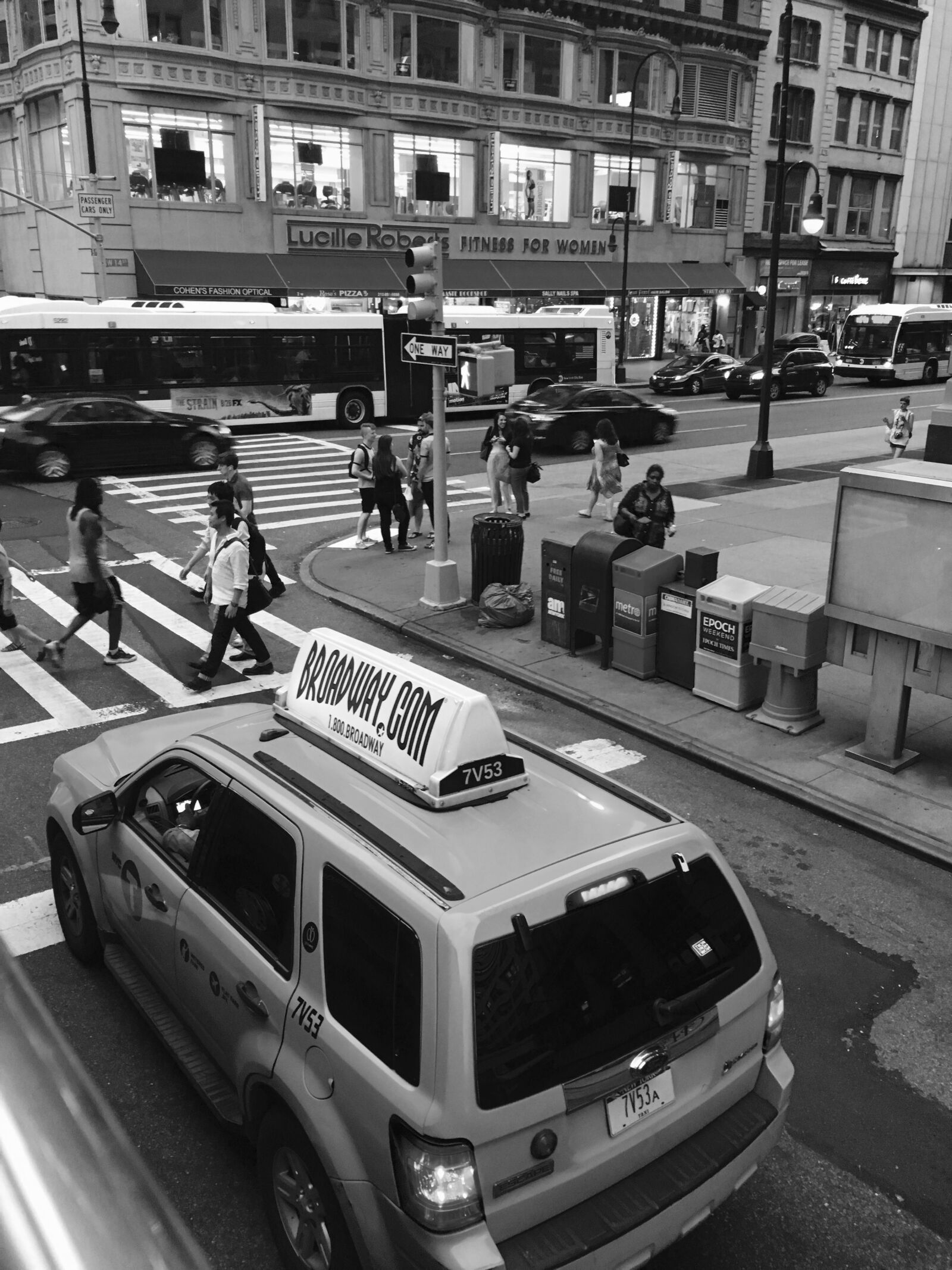 Apple iPhone 6s sample photo. New york, cab, taxi photography