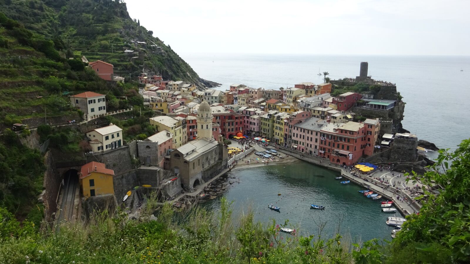 Sony Cyber-shot DSC-WX350 sample photo. Cinque terre, italy, sea photography