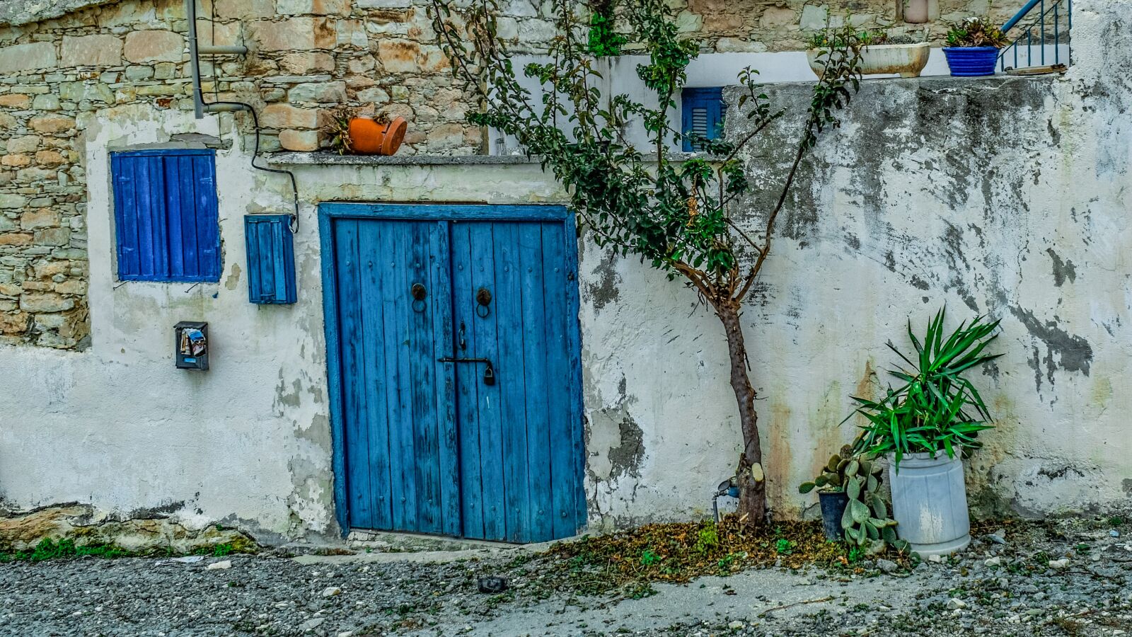 Nikon D3300 sample photo. House, door, architecture photography