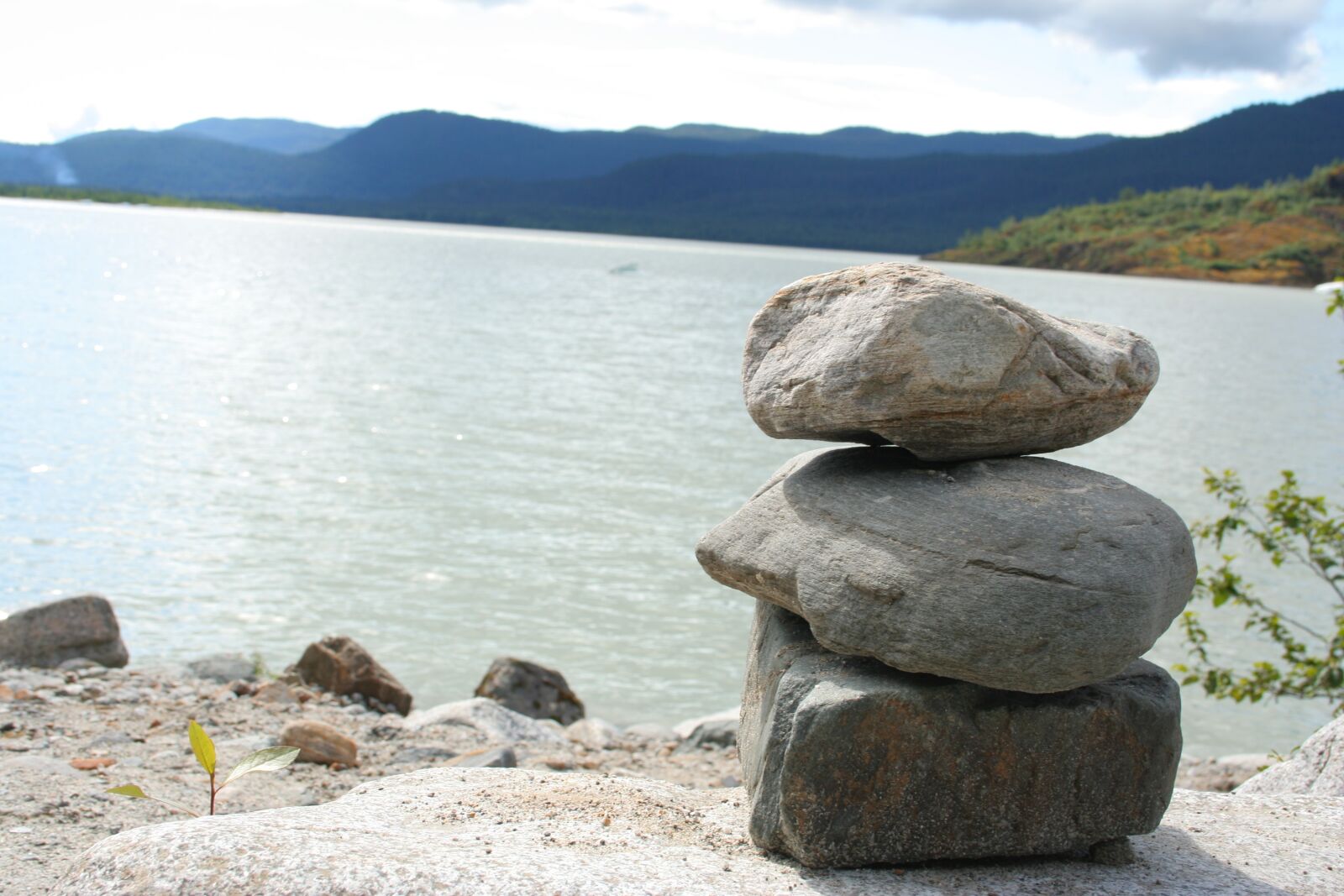 Canon EOS 350D (EOS Digital Rebel XT / EOS Kiss Digital N) sample photo. Rock, stone, nature photography