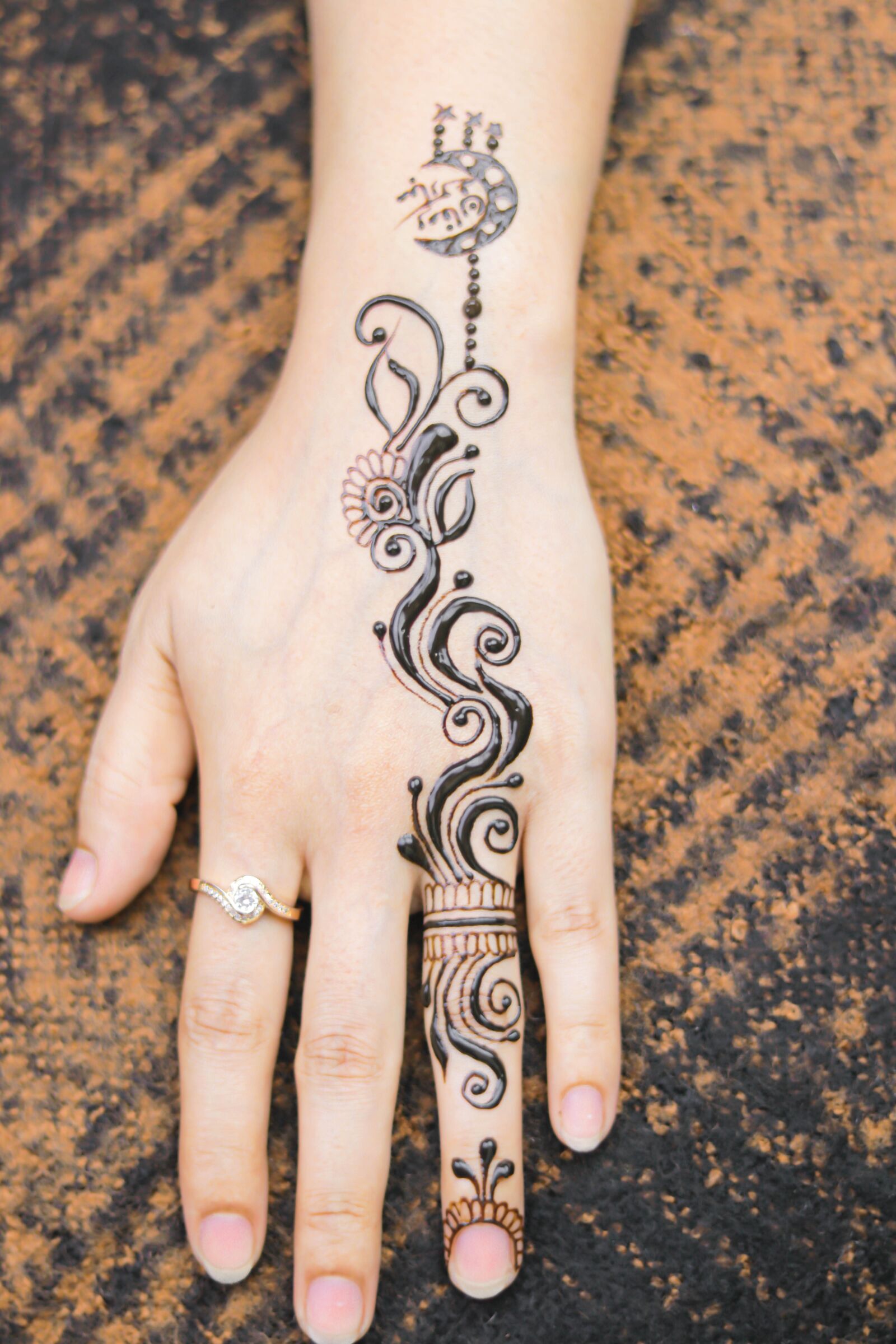 Canon EOS 80D sample photo. Indian, tattoo, henna photography