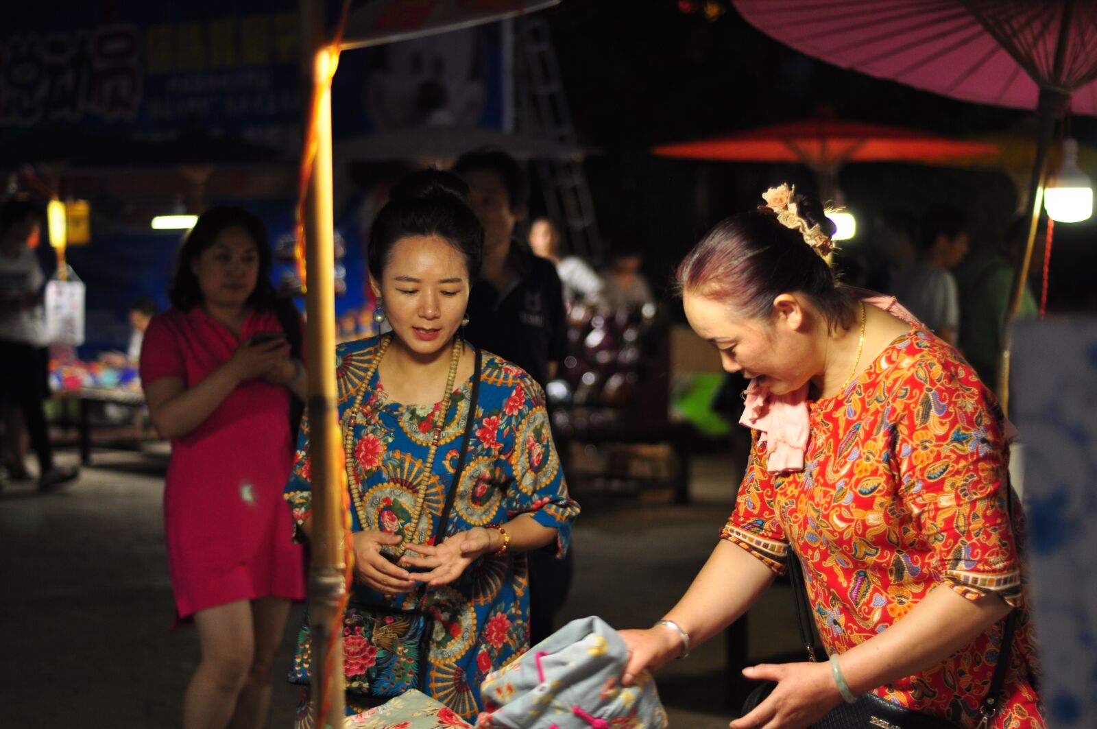 Nikon D90 sample photo. Stall children, minority, in photography