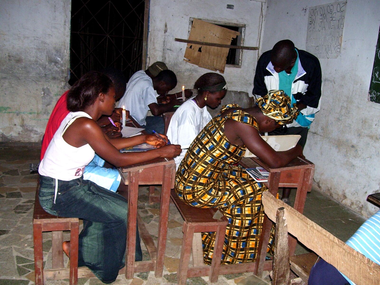 Kodak EASYSHARE C433 ZOOM DIGITAL CAMERA sample photo. Students, bong, county, liberia photography