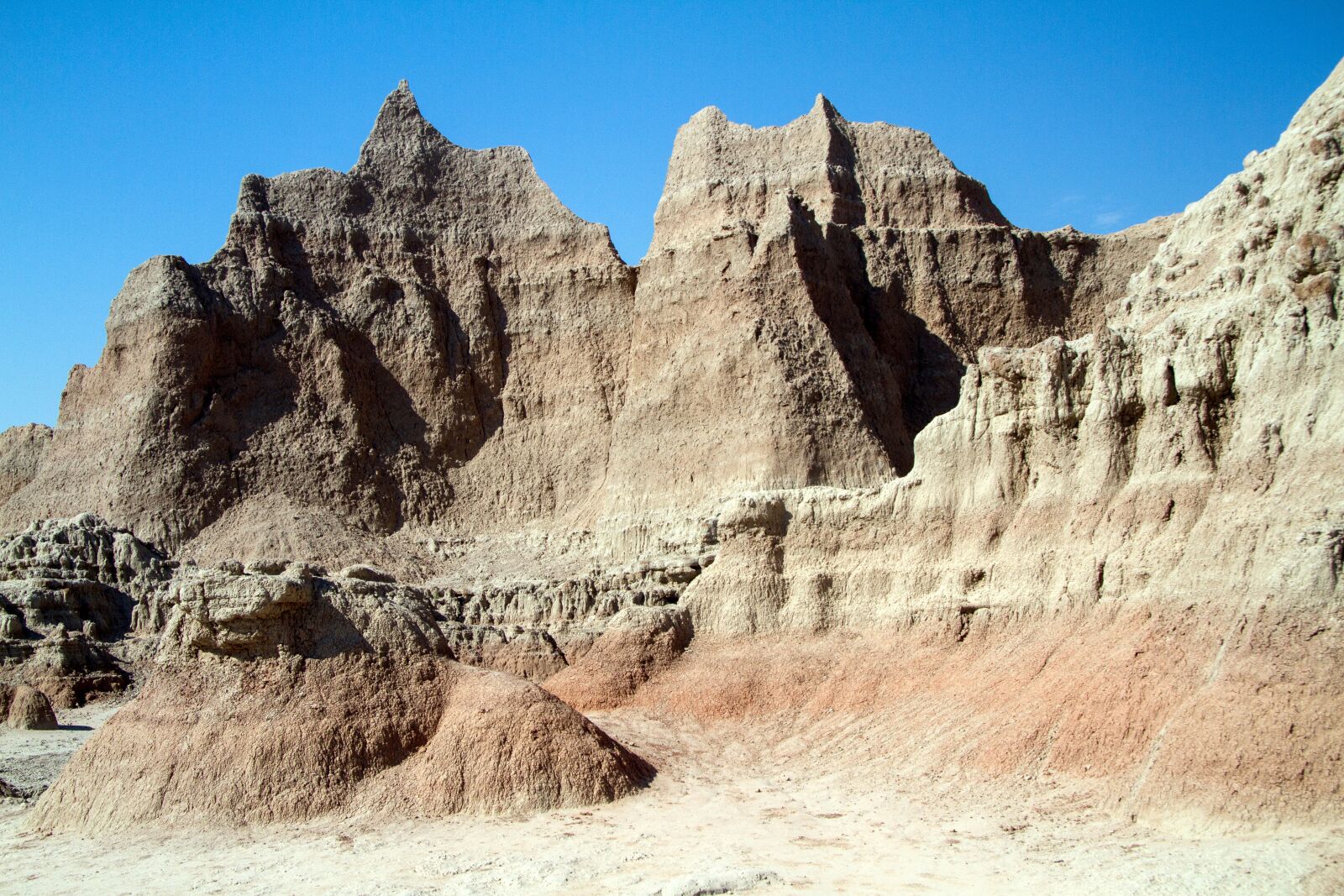Canon EOS 7D sample photo. Badlands national park, south photography