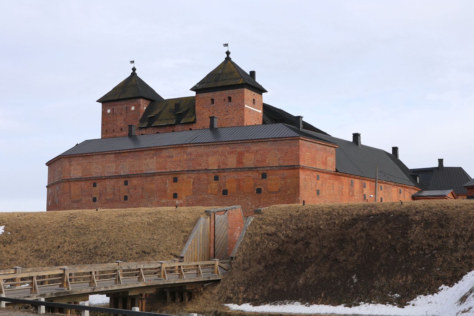 Canon EOS 6D + Canon EF 24-70mm F2.8L USM sample photo. Castle, fortress, hämeenlinna photography