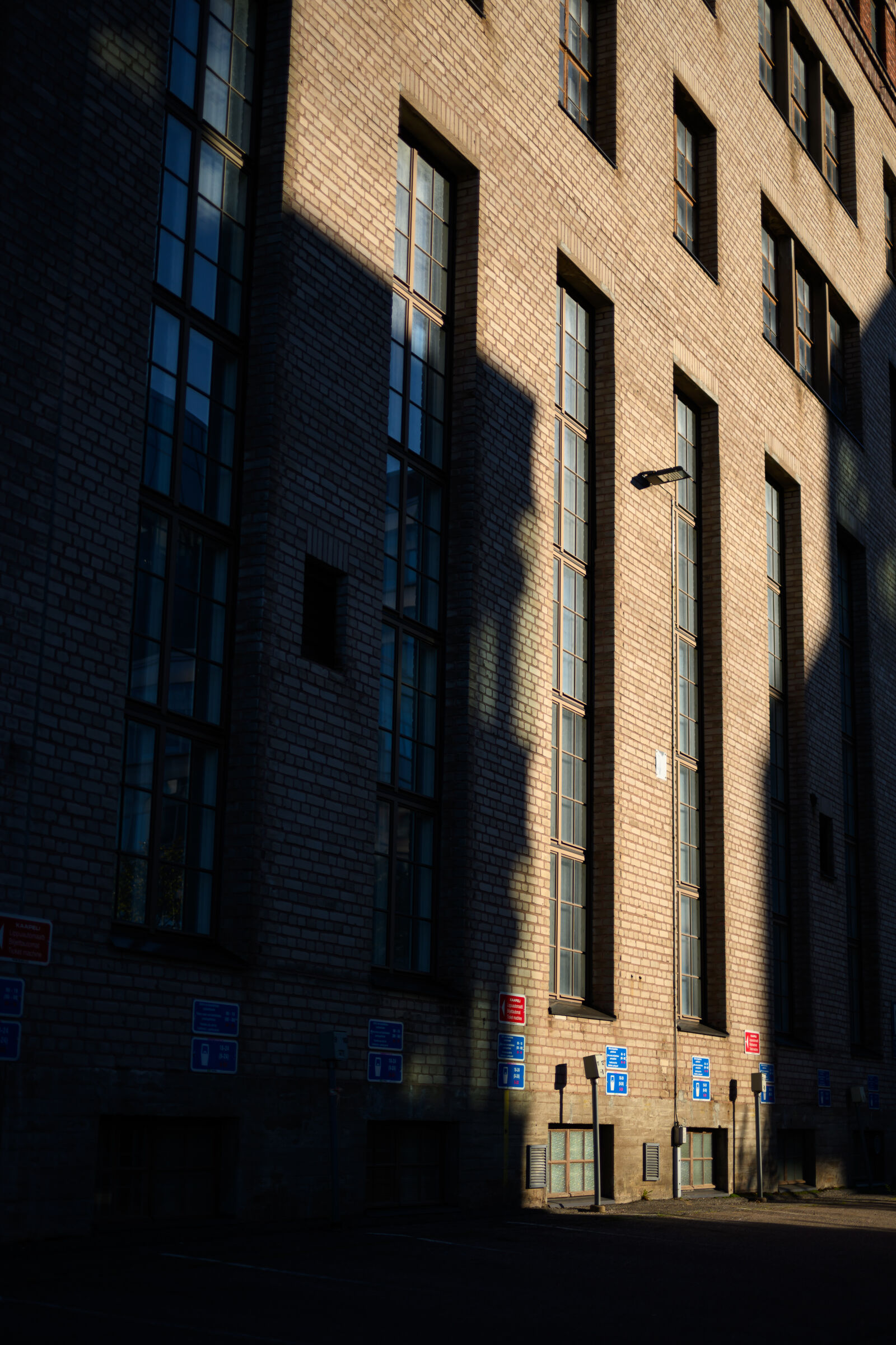 Nikon Z8 sample photo. Morning light photography