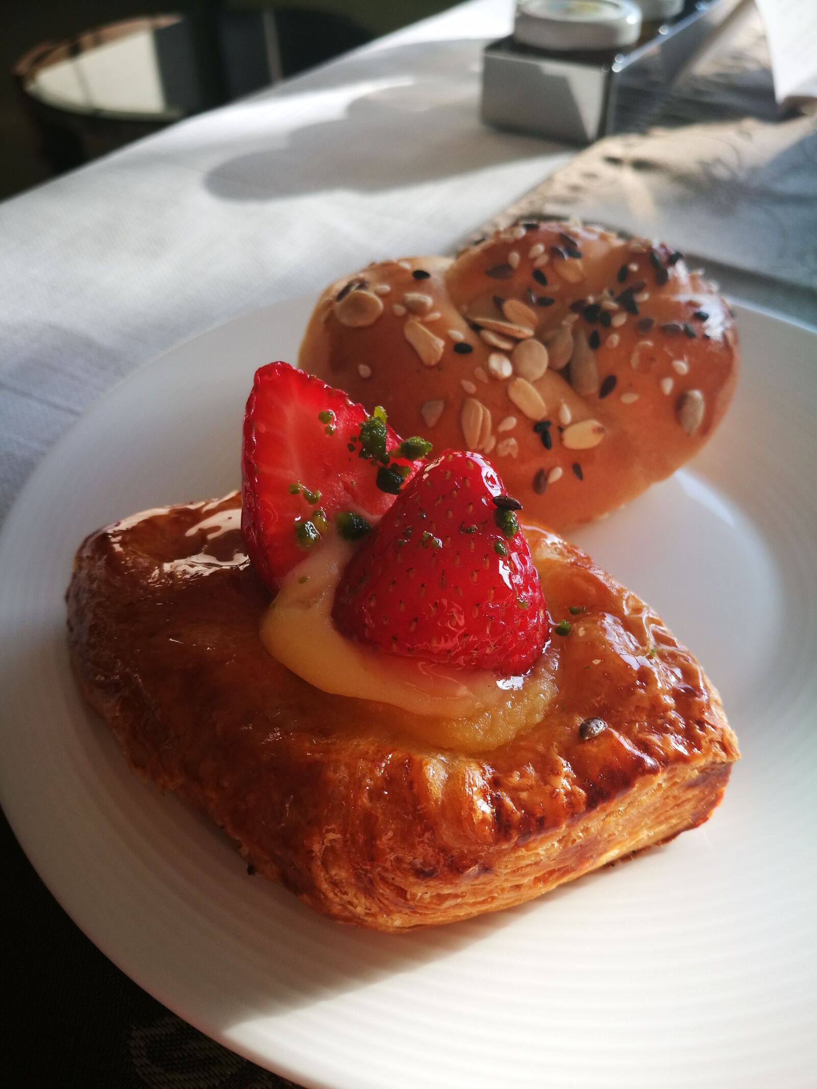 HUAWEI P9 sample photo. Food, pastry, baked photography