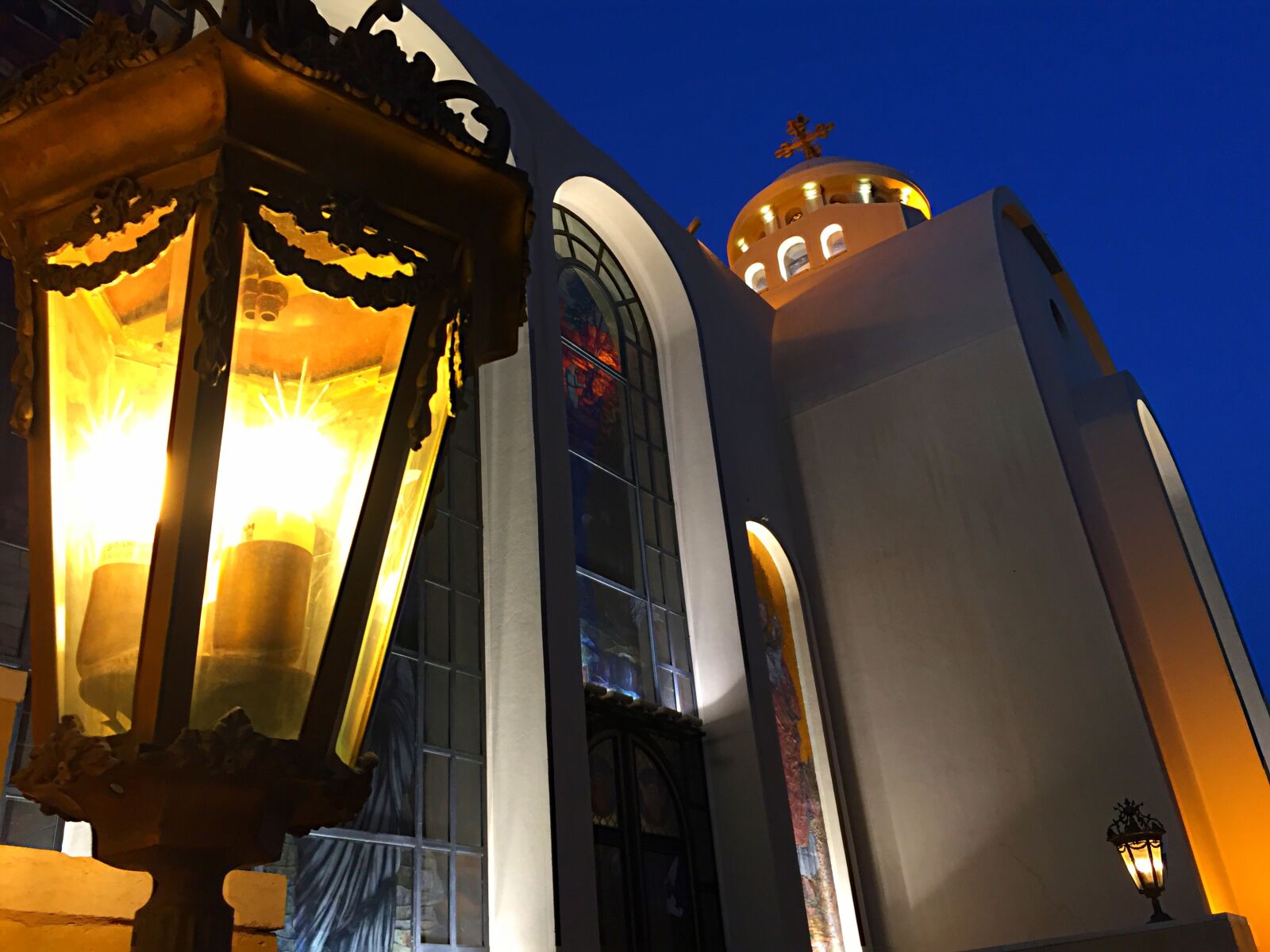 Apple iPhone 6 Plus sample photo. Night, temple, architecture photography