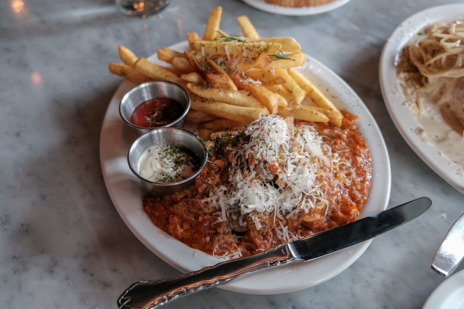 Fujifilm X-T3 sample photo. Meatball, bolognese, pasta photography