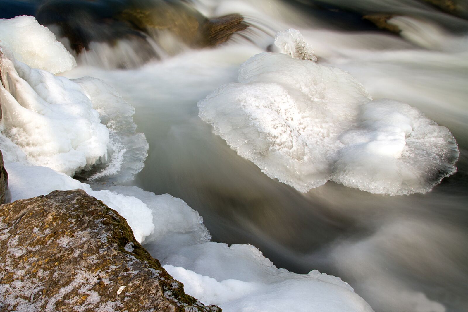 Canon EOS 7D sample photo. Ice on the saale photography
