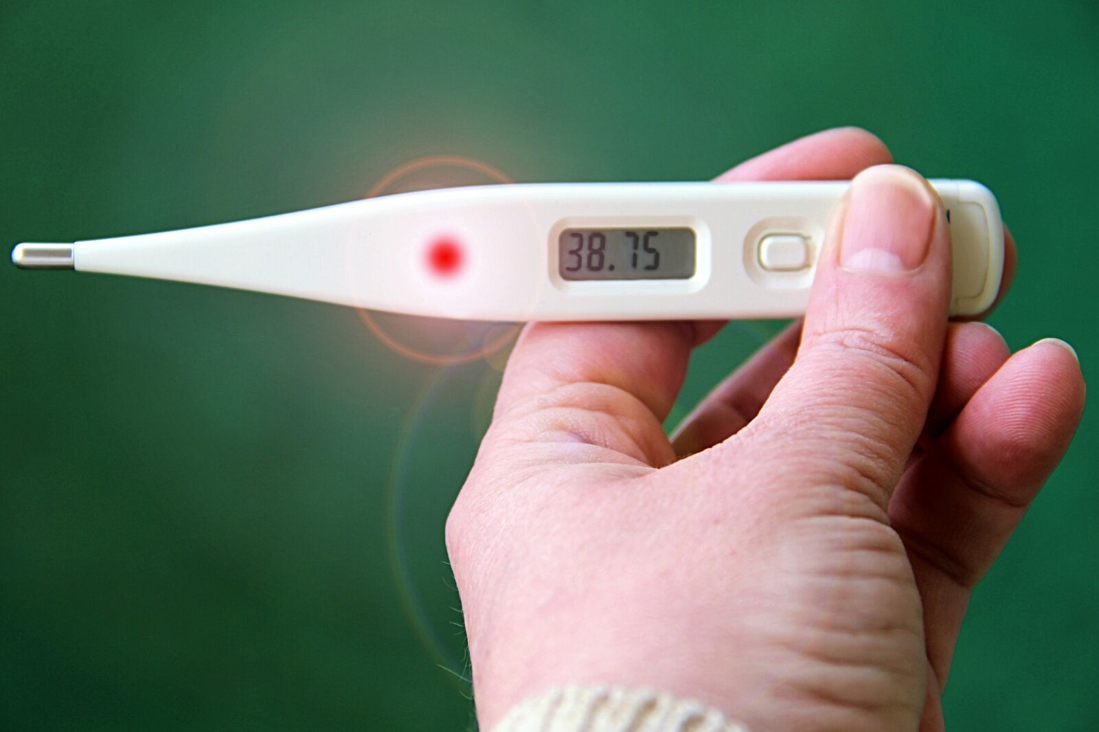Canon EOS 600D (Rebel EOS T3i / EOS Kiss X5) sample photo. Thermometer, fever, number photography