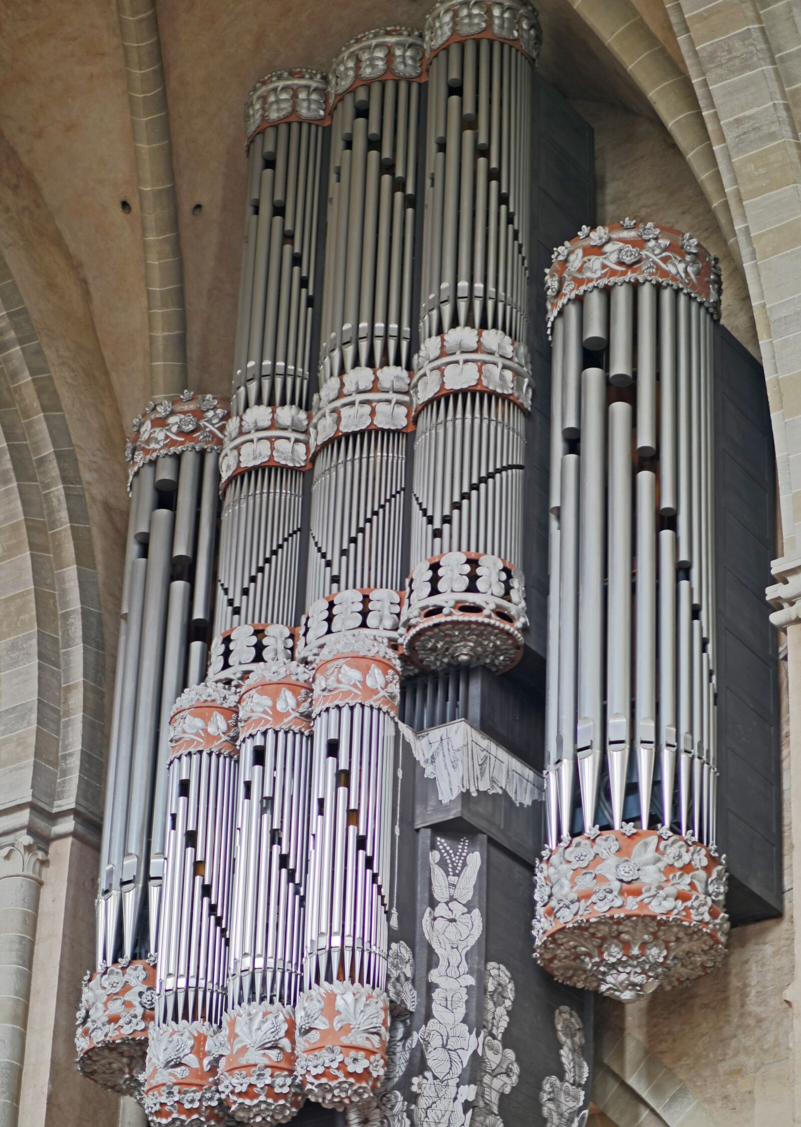 Panasonic Lumix DMC-GX8 sample photo. Trier, dom, organ photography