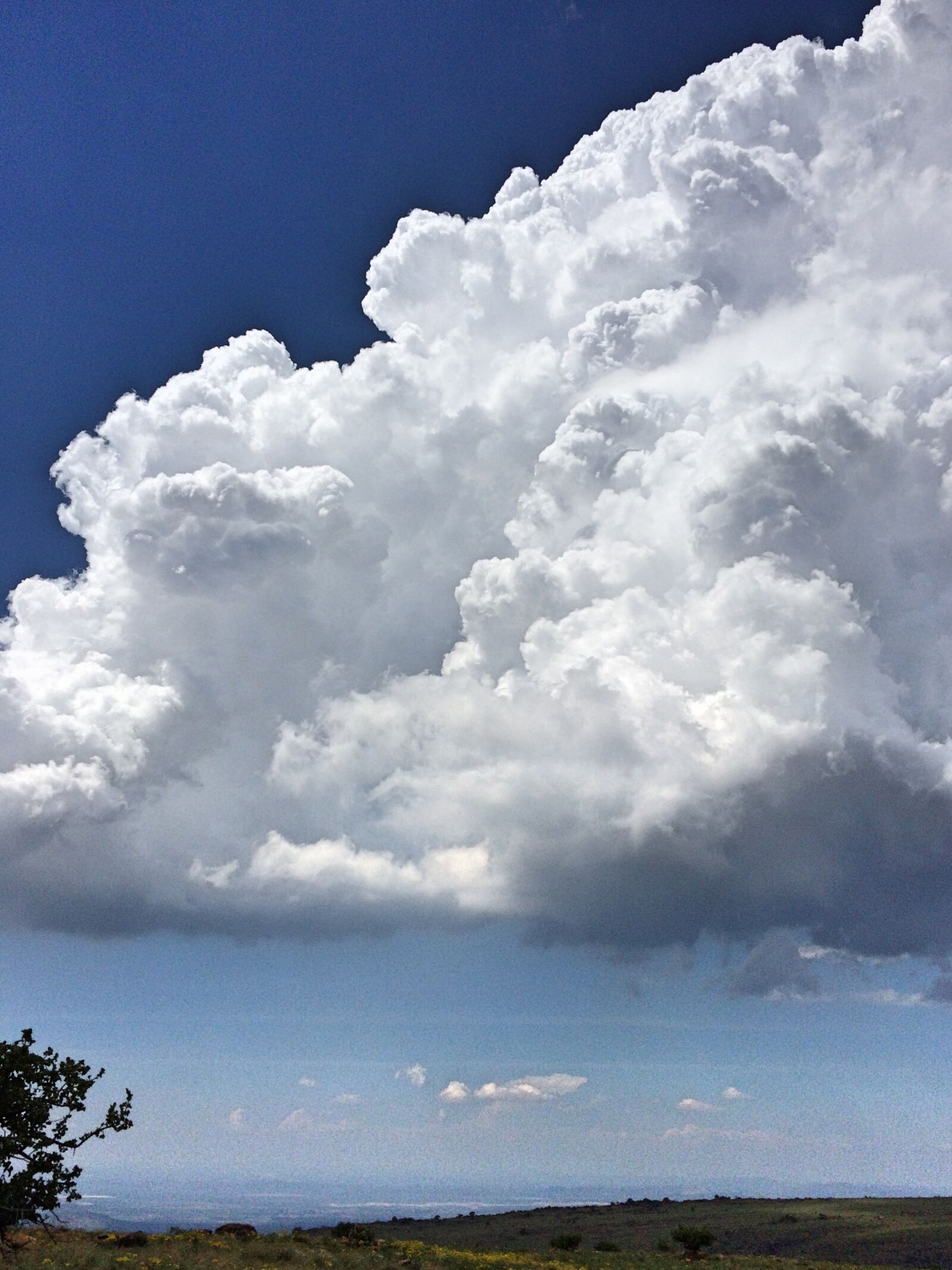 iPhone 5s back camera 4.15mm f/2.2 sample photo. Clouds, africa, white, south photography