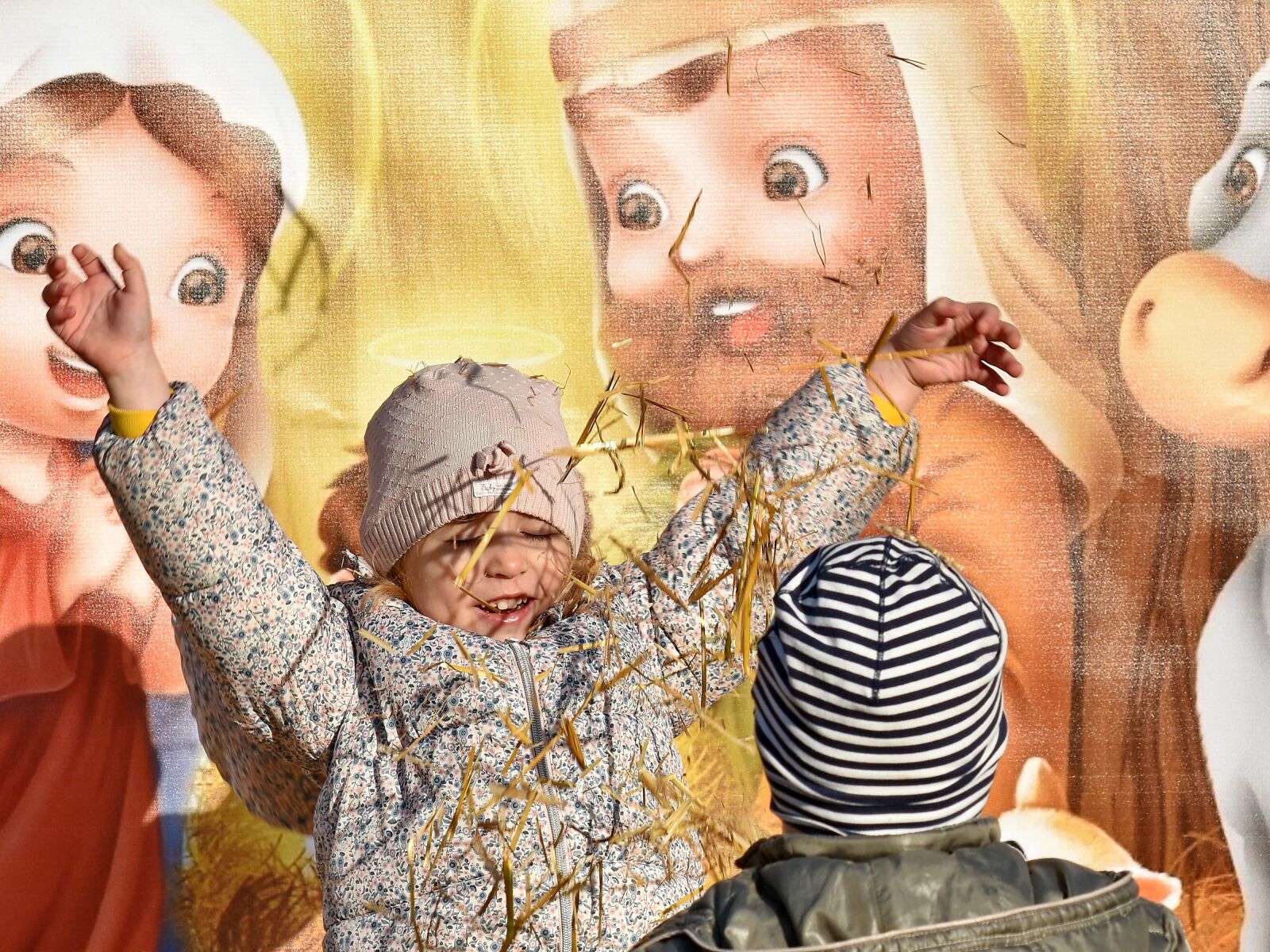 Nikon D5500 sample photo. Celebration, children, christmas, happiness photography