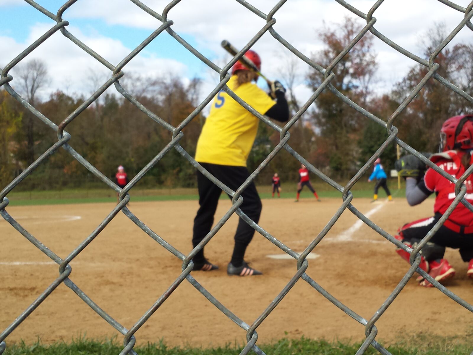 Samsung Galaxy S4 sample photo. Softball, fast pitch, game photography