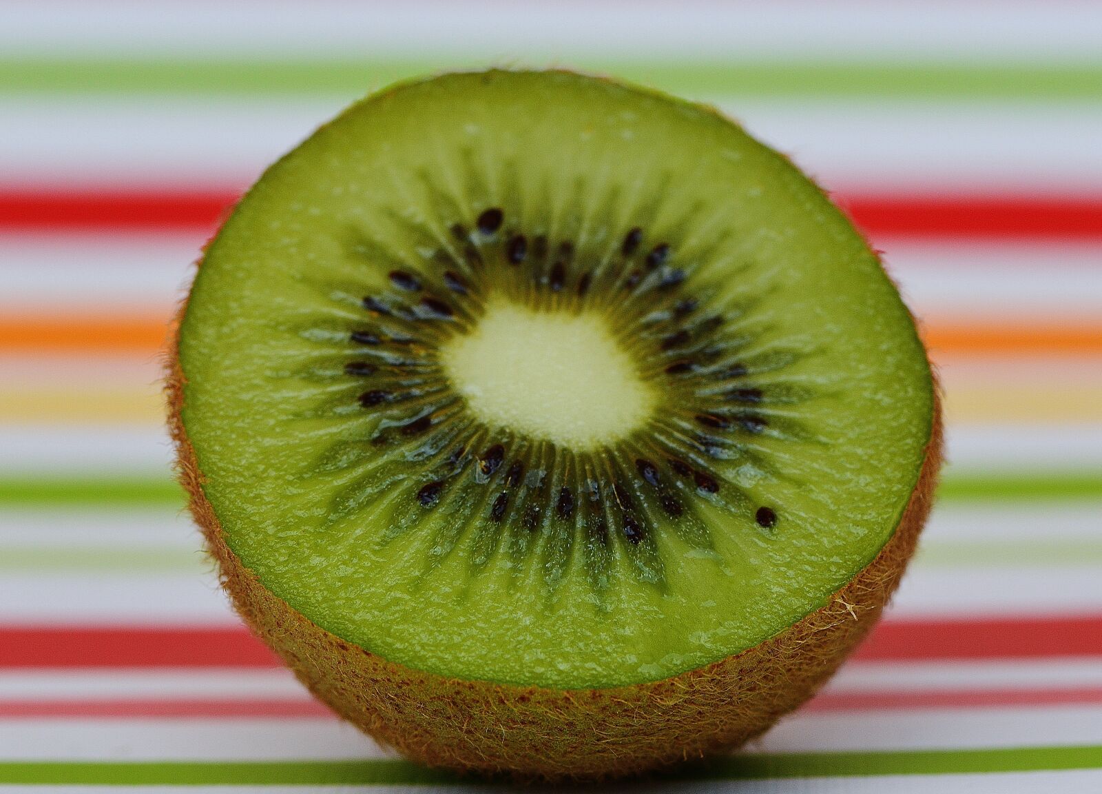 Nikon D3200 sample photo. Kiwi, healthy, fruit photography