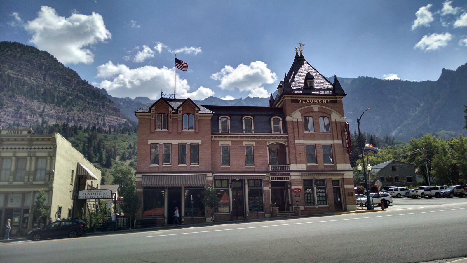 Motorola XT1080 sample photo. American, flag, building, mountains photography