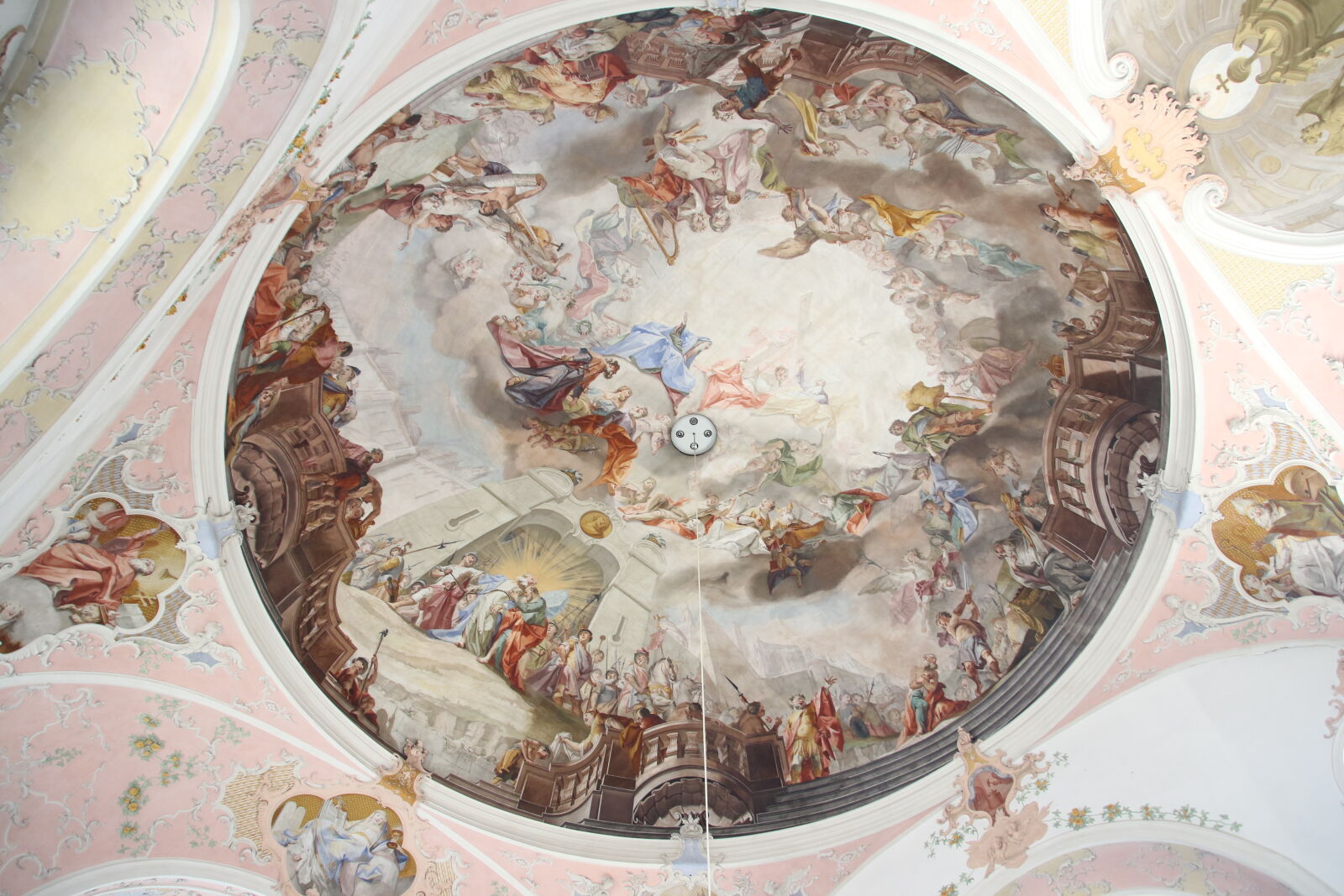 Canon EOS 7D Mark II sample photo. Cathedral, ceiling, church, circle photography