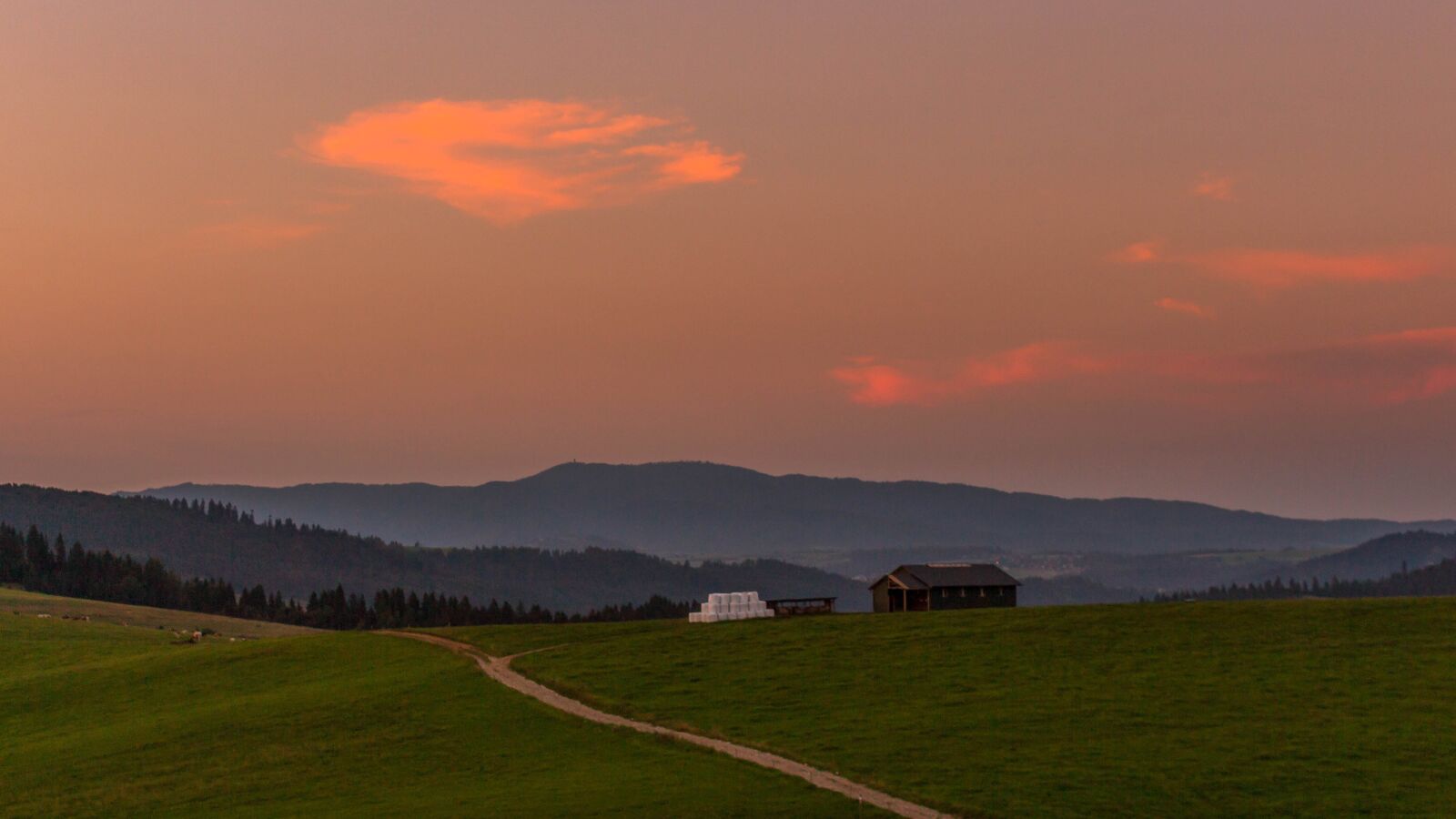Canon EOS 700D (EOS Rebel T5i / EOS Kiss X7i) sample photo. Sunset, kacwin, landscape photography