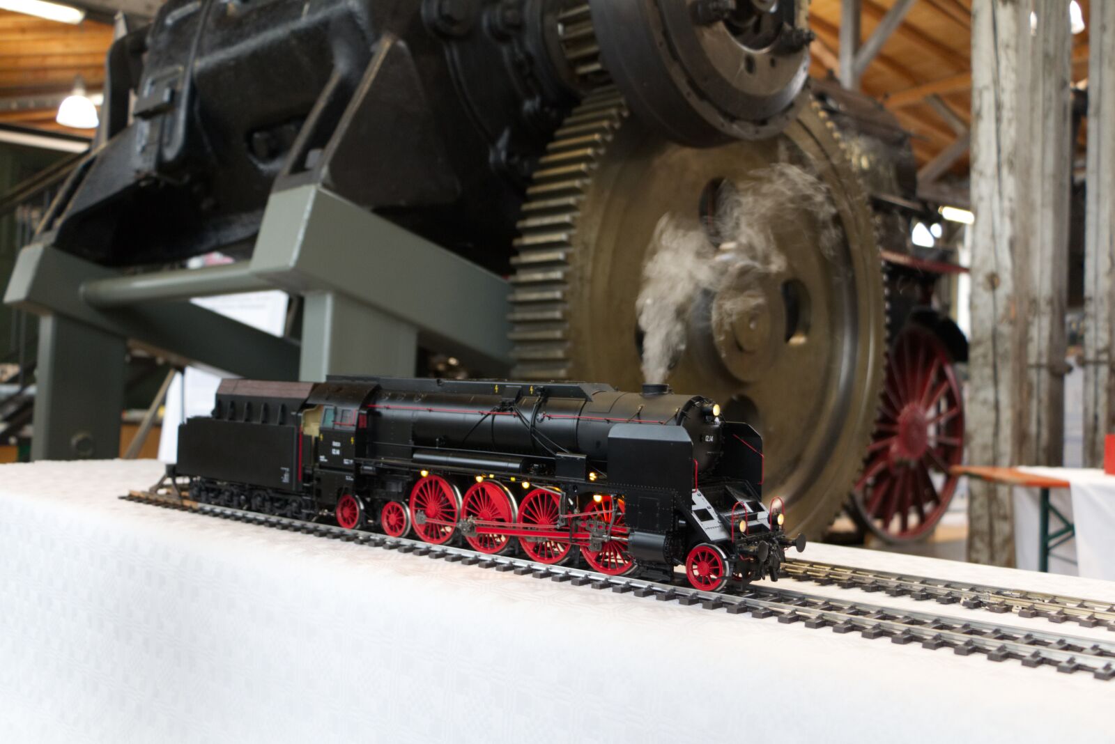 Canon EOS 70D sample photo. Railway, model, model railway photography