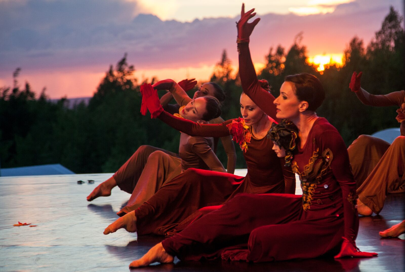 Canon EOS 5D Mark II sample photo. Ballet at sunset, sunset photography