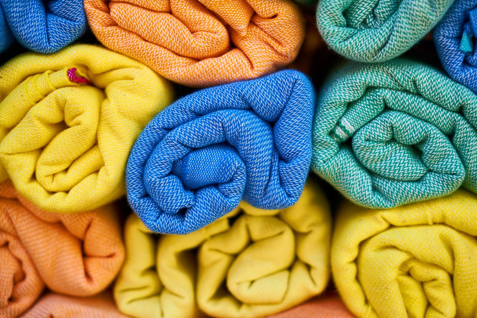 Sony a7R II + Sony Vario Tessar T* FE 24-70mm F4 ZA OSS sample photo. Towel, textile, hygiene photography